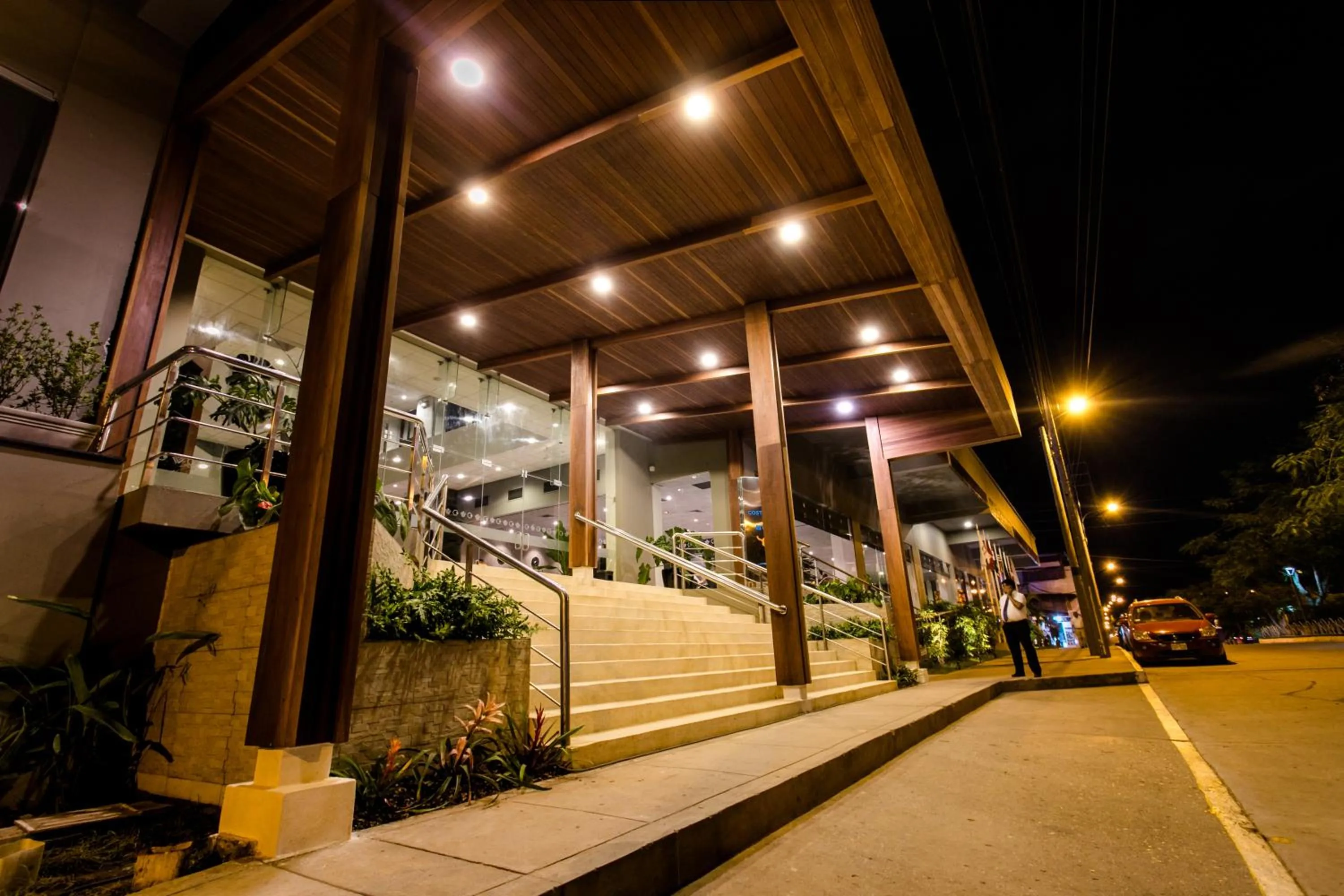 Facade/entrance in Wyndham Costa del Sol Pucallpa