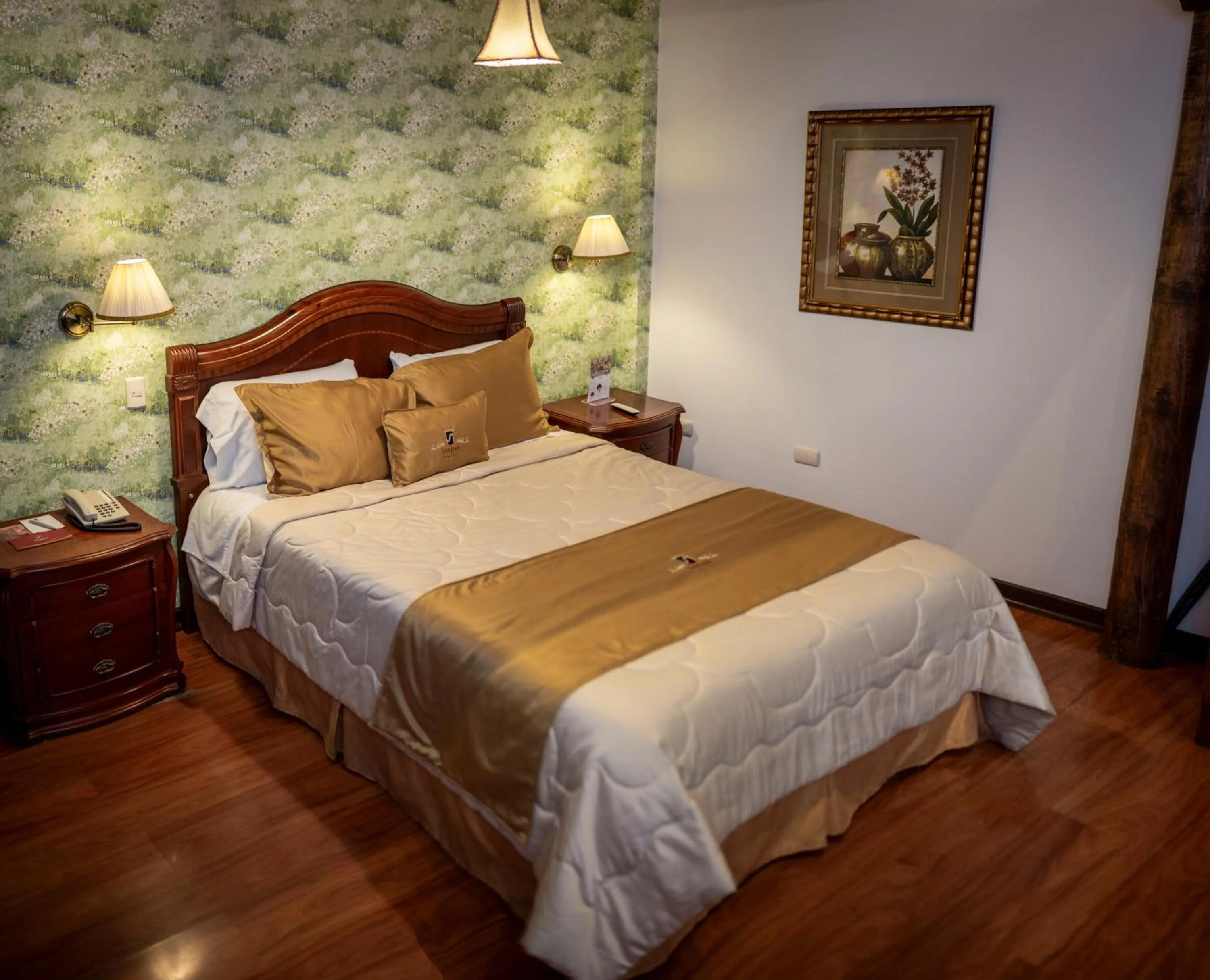 Photo of the whole room, Bed in San Juan Hotel