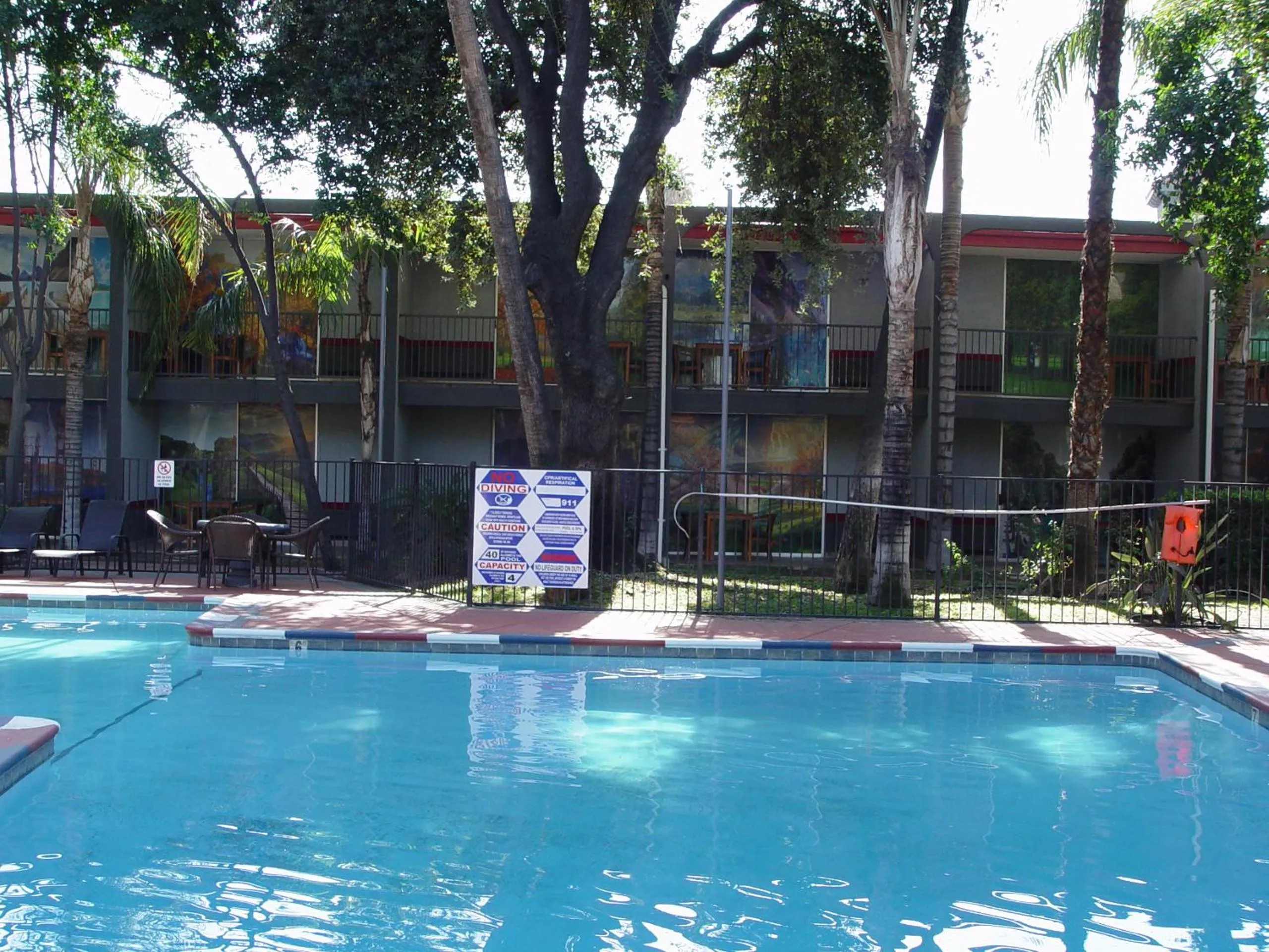 Clarion Hotel Bakersfield North