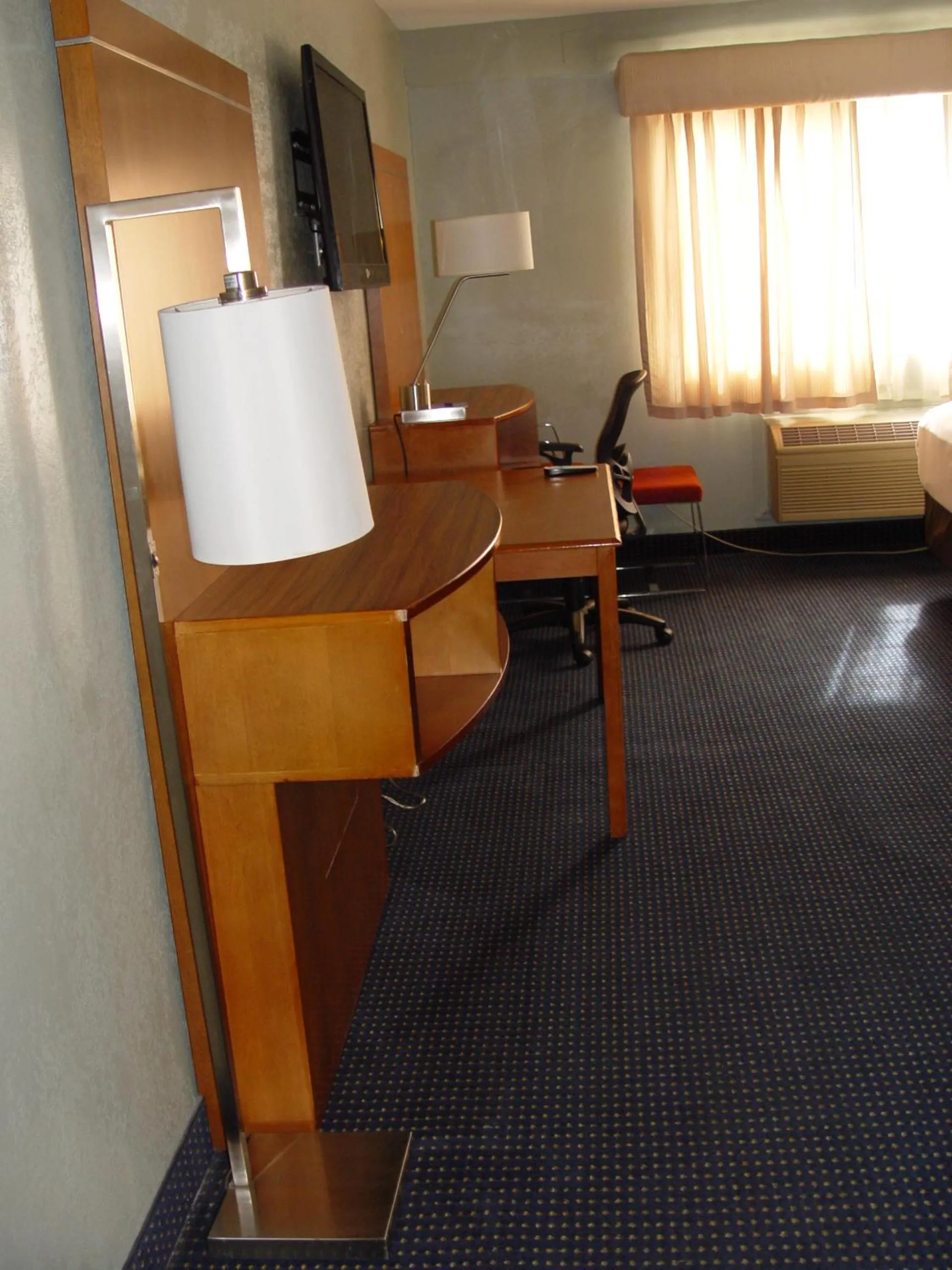 TV and multimedia, Bed in Duniya Hotel