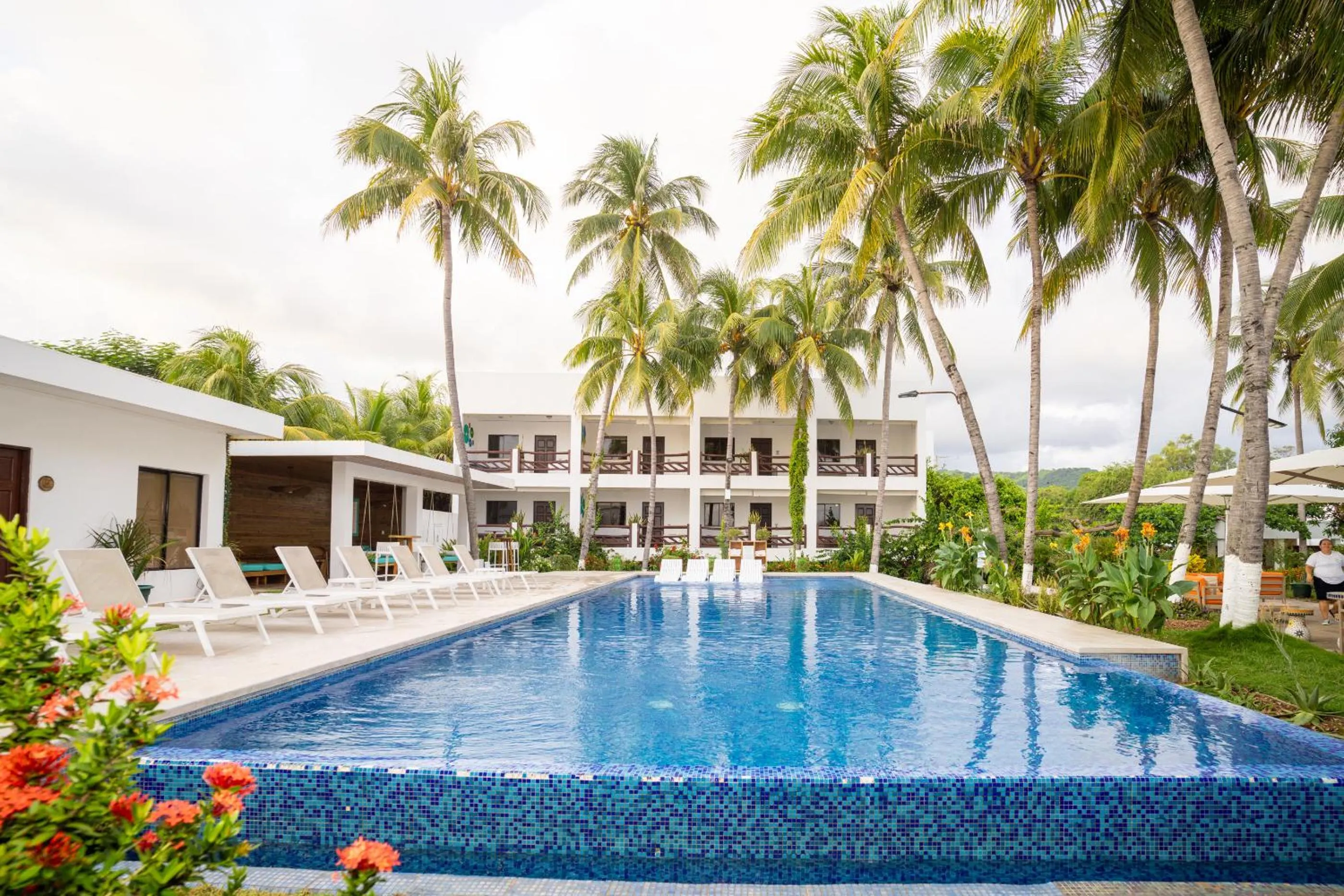 Pool view in Hotel Los Farallones