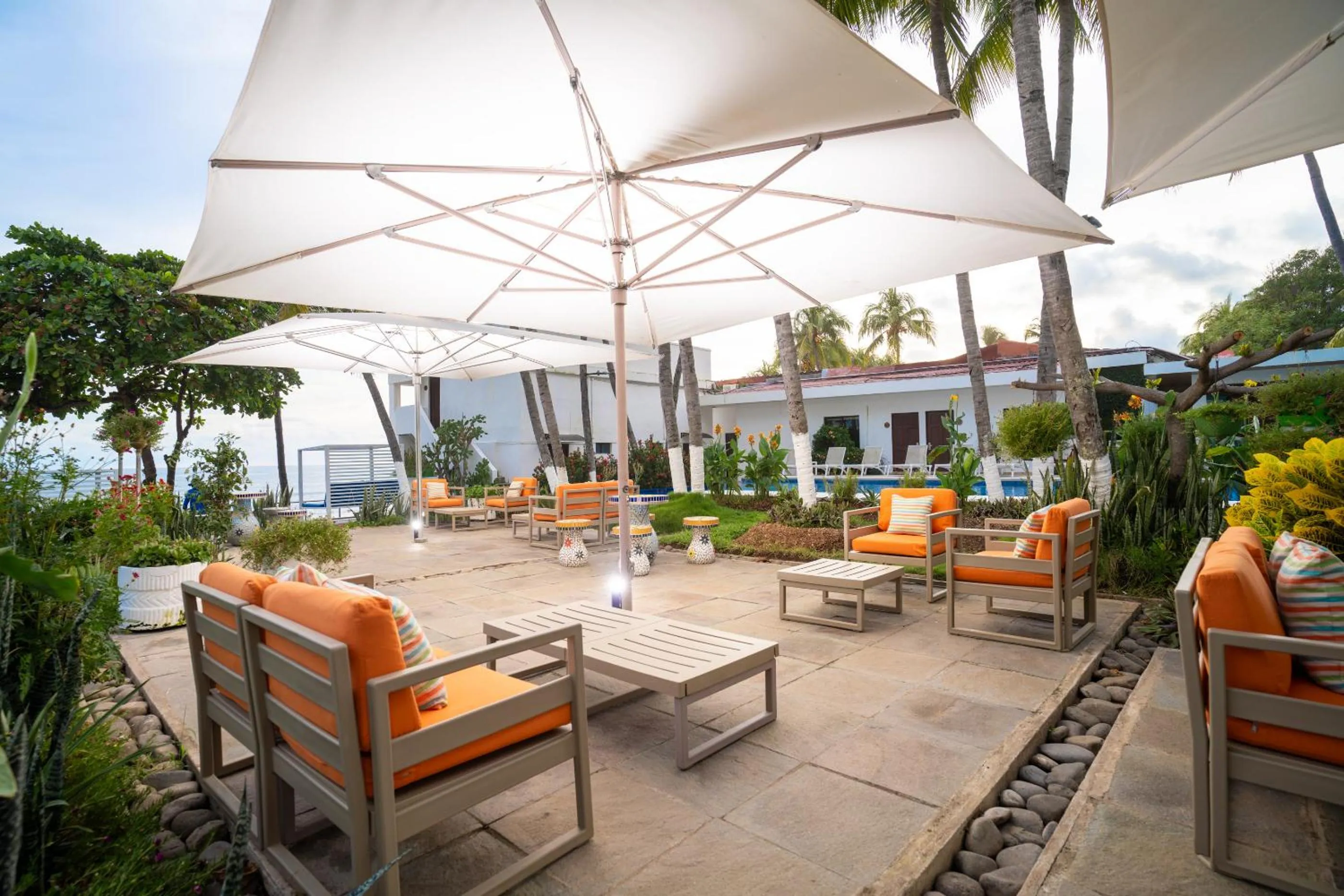 Patio in Hotel Los Farallones