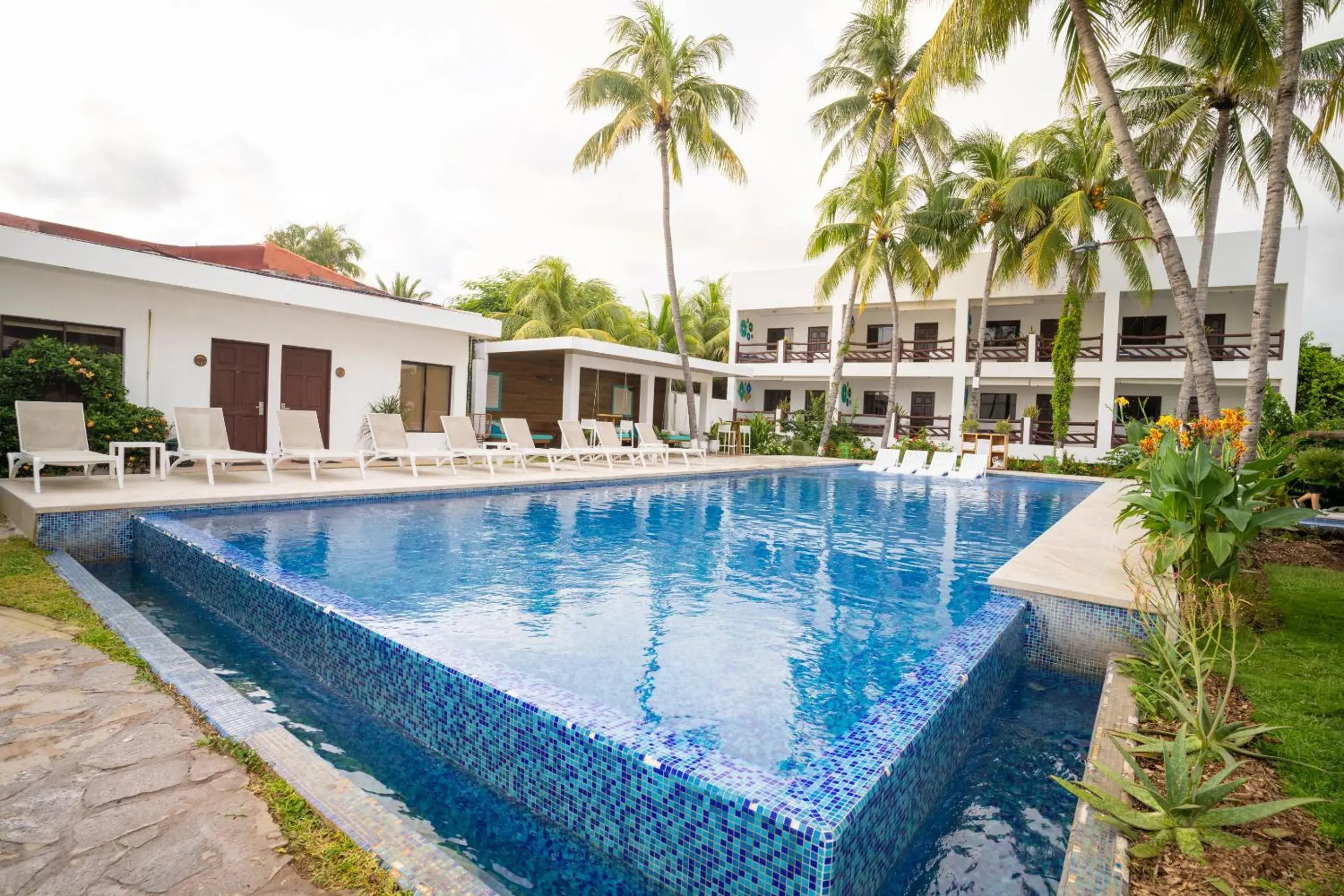 Pool view in Hotel Los Farallones Pool view in Hotel Los Farallones