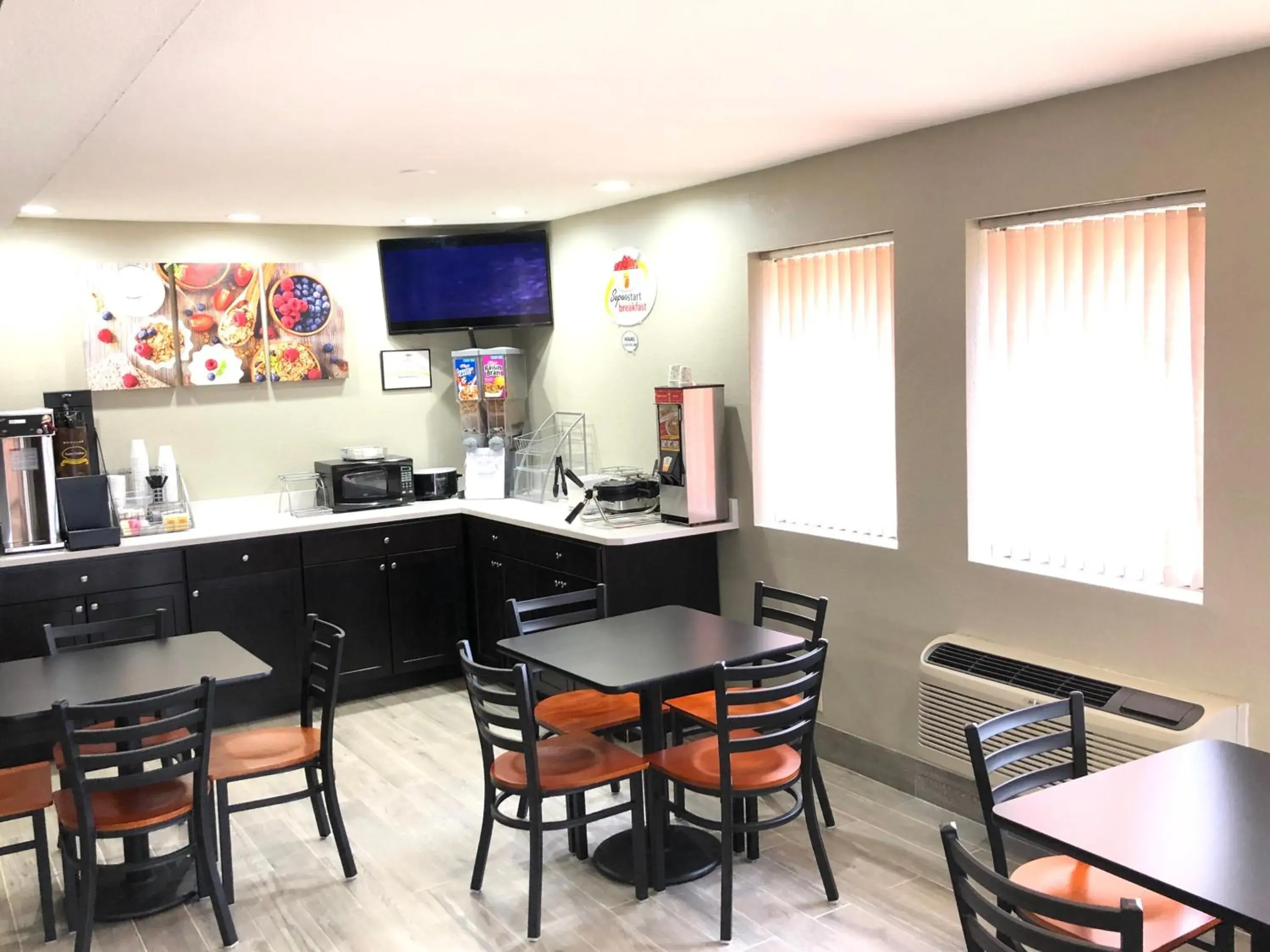 Breakfast in Super 8 by Wyndham Natchitoches Breakfast in Super 8 by Wyndham Natchitoches