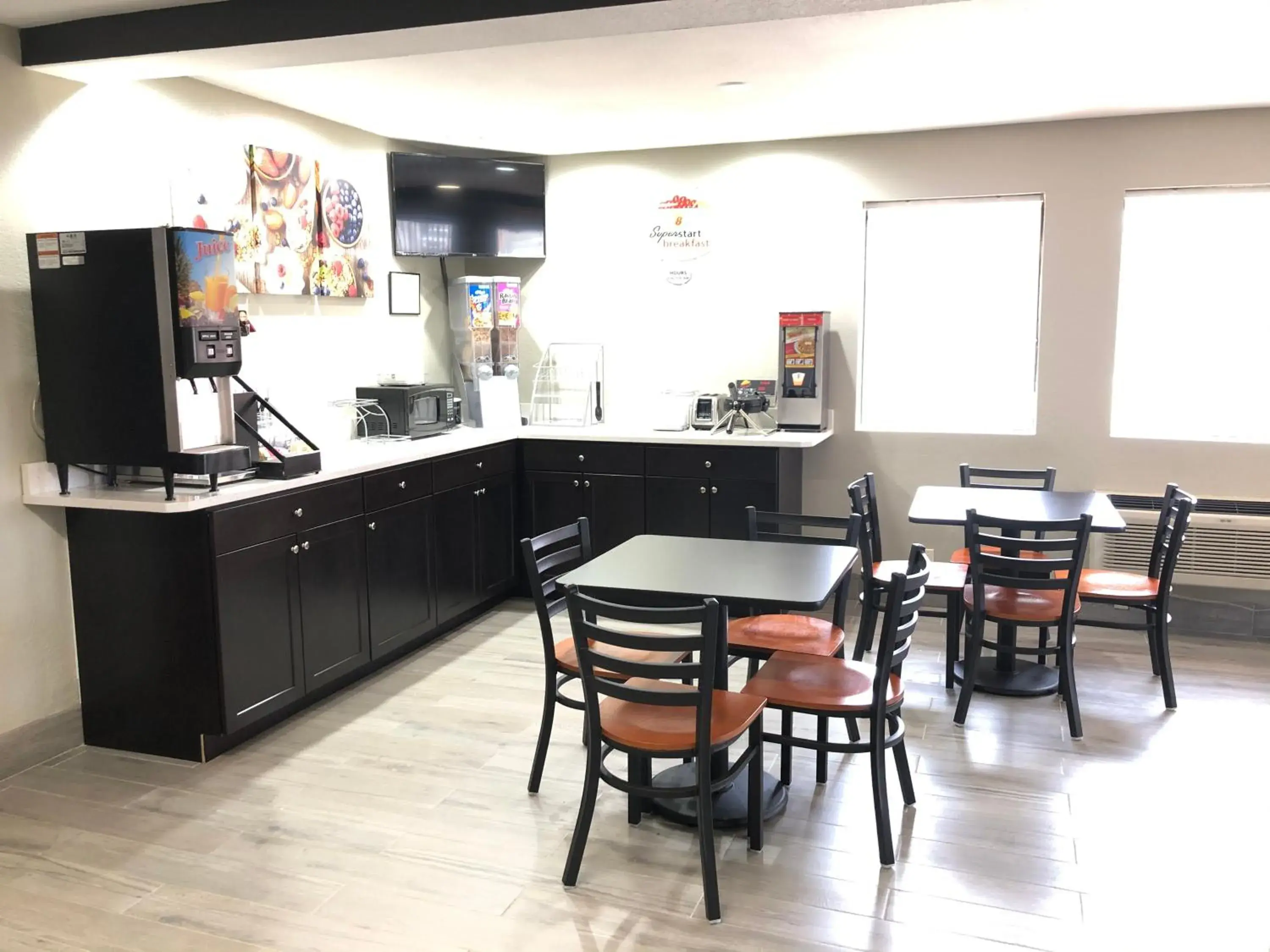 Restaurant/places to eat in Super 8 by Wyndham Natchitoches Restaurant/places to eat in Super 8 by Wyndham Natchitoches