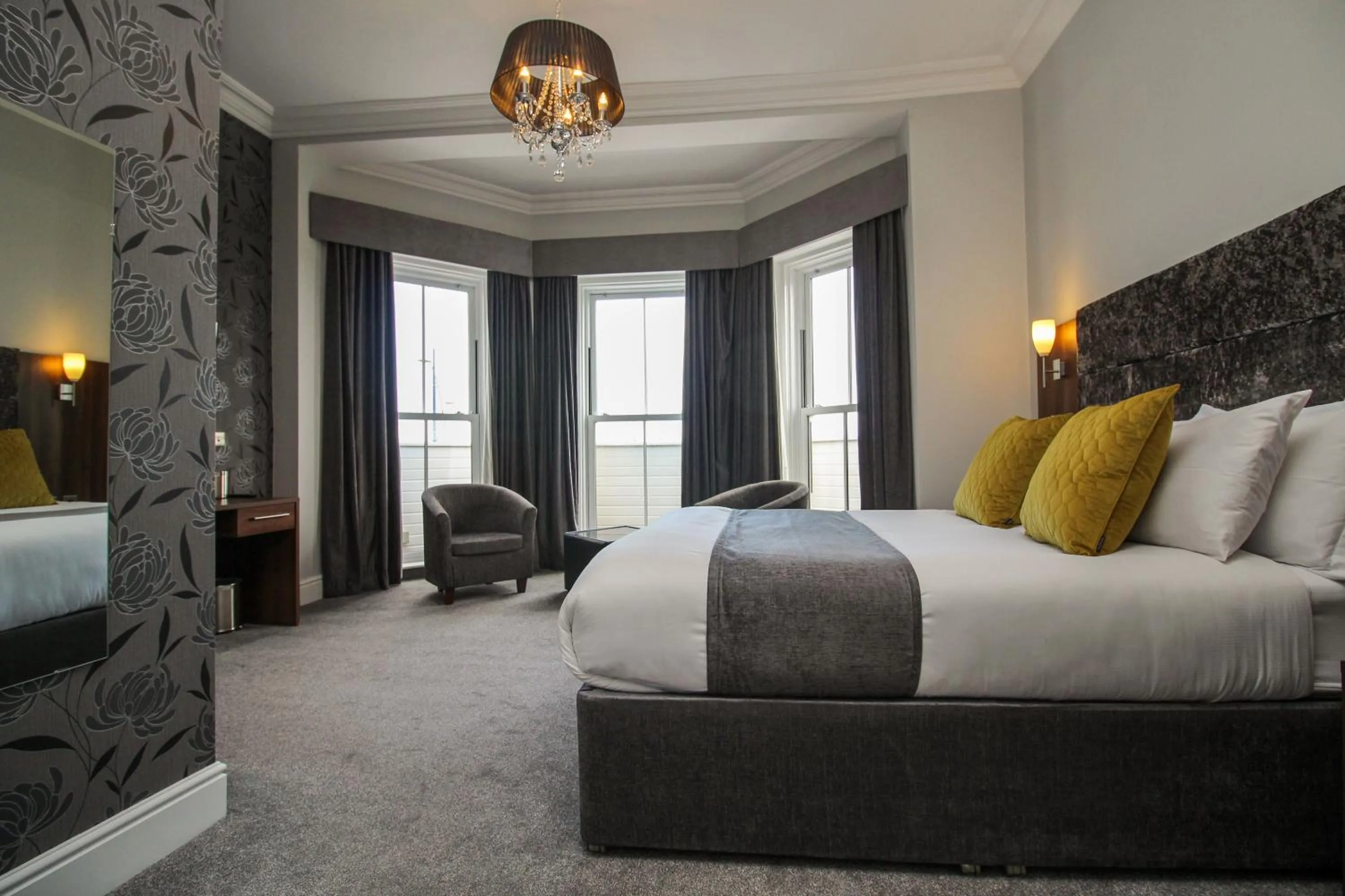 Photo of the whole room, Bed in Hotel Ocean