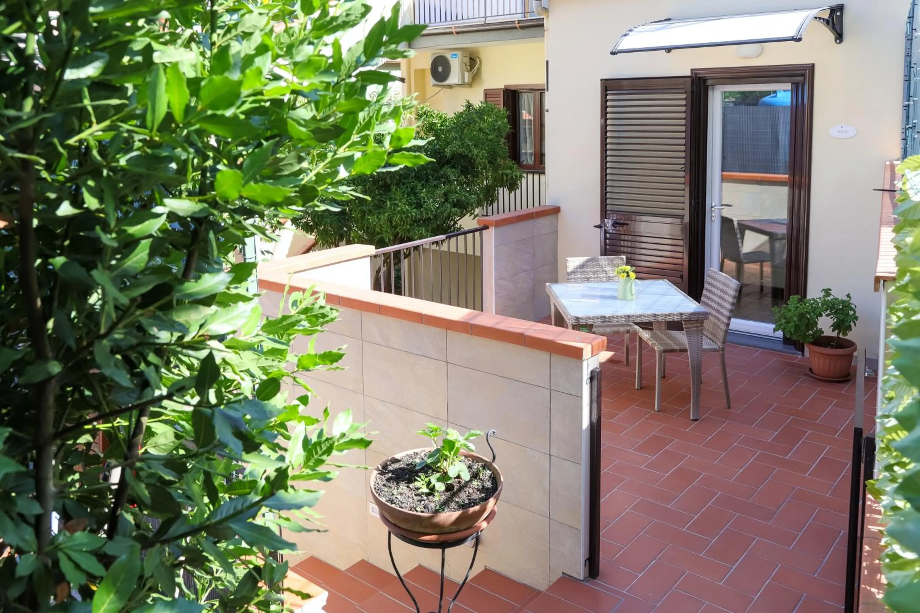 Facade/entrance in Amaltea