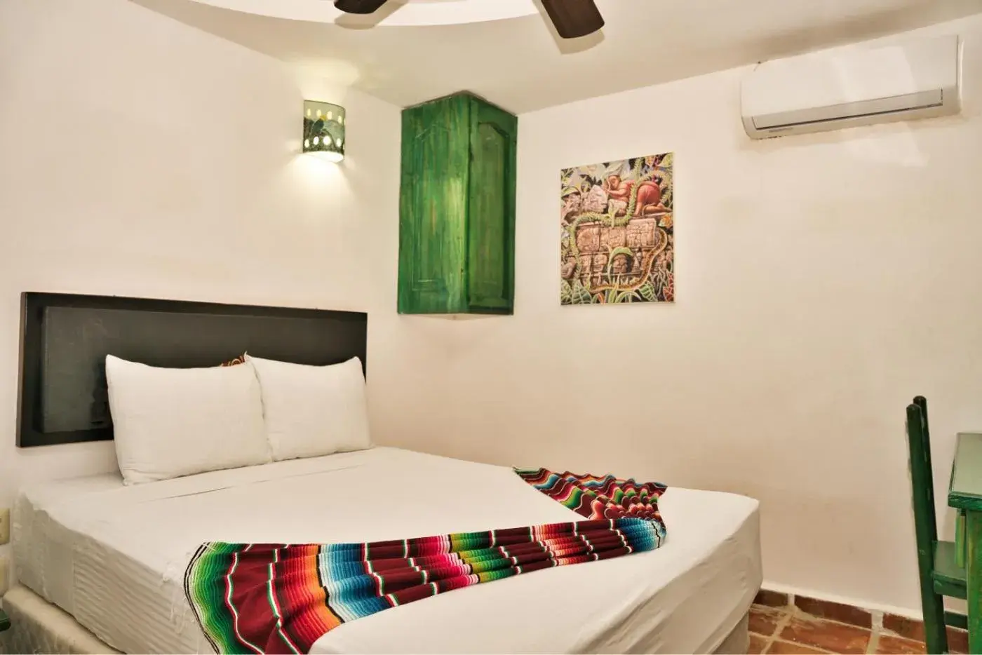 Bed in Hotel Museo Matan Kaan Mahahual Bed in Hotel Museo Matan Kaan Mahahual