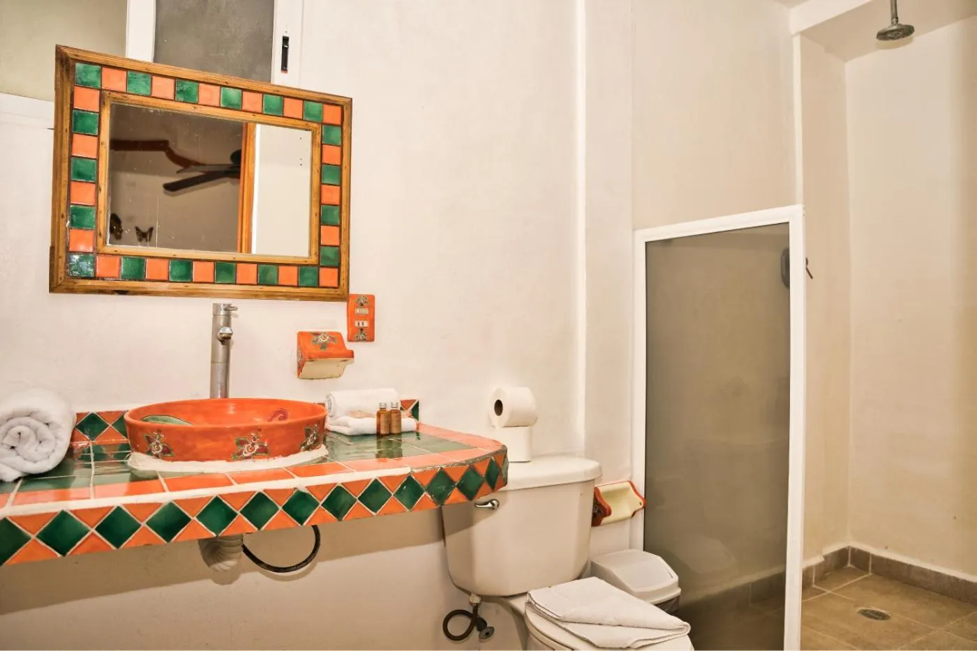 Toilet in Hotel Museo Matan Kaan Mahahual