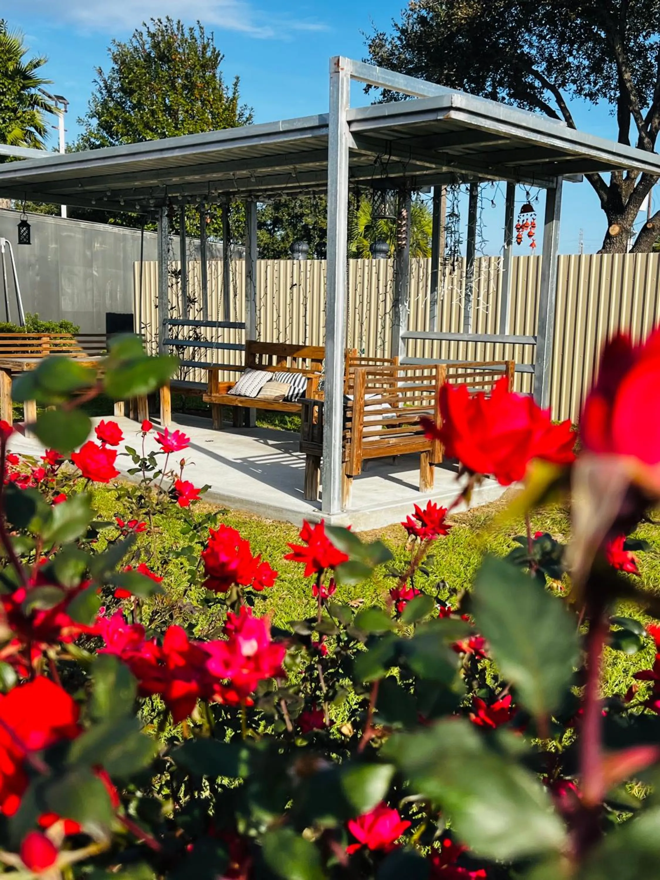 Patio in Island Suites Hobby Airport