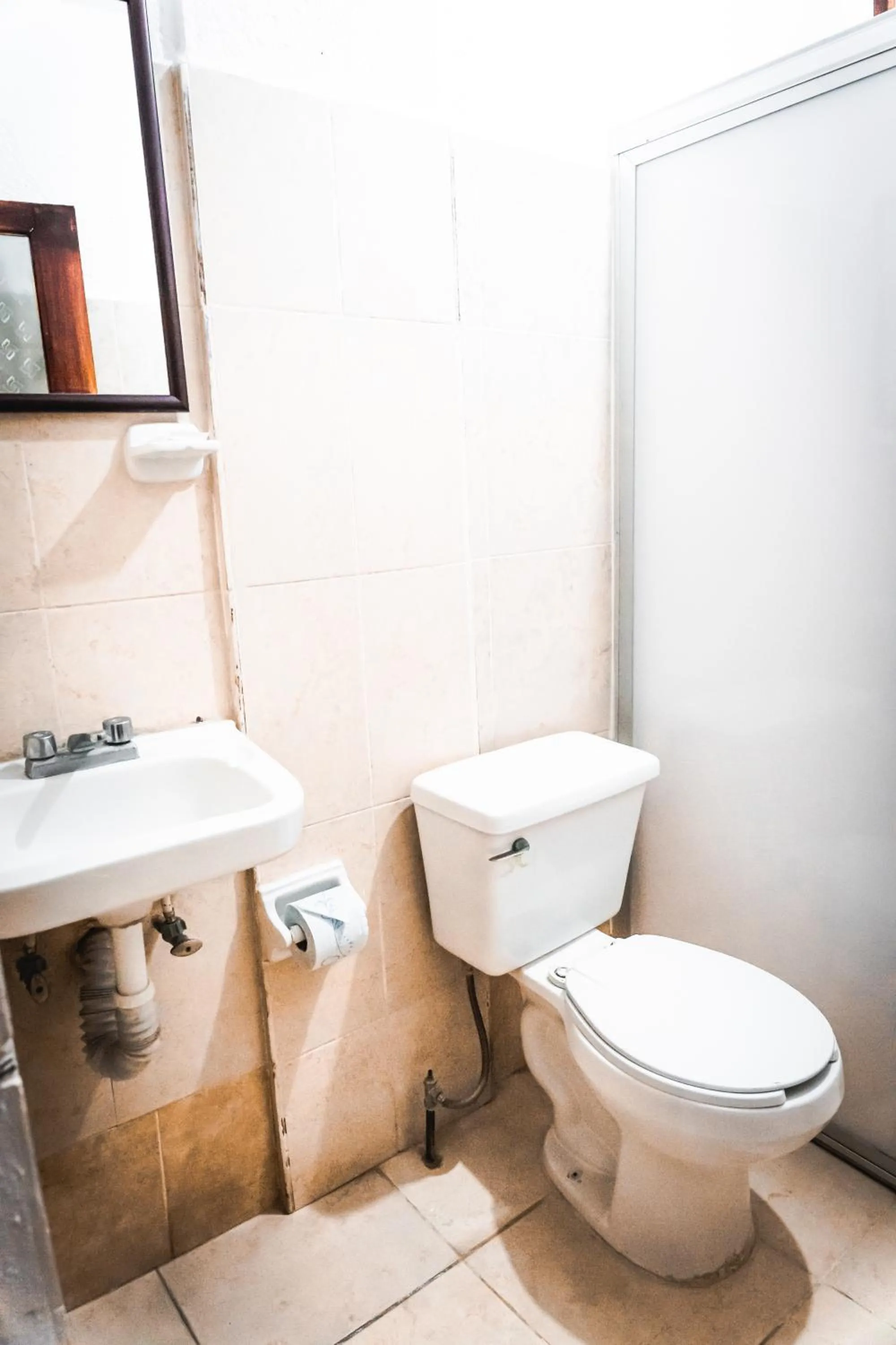 Bathroom in Hotel Bungalows Acuario