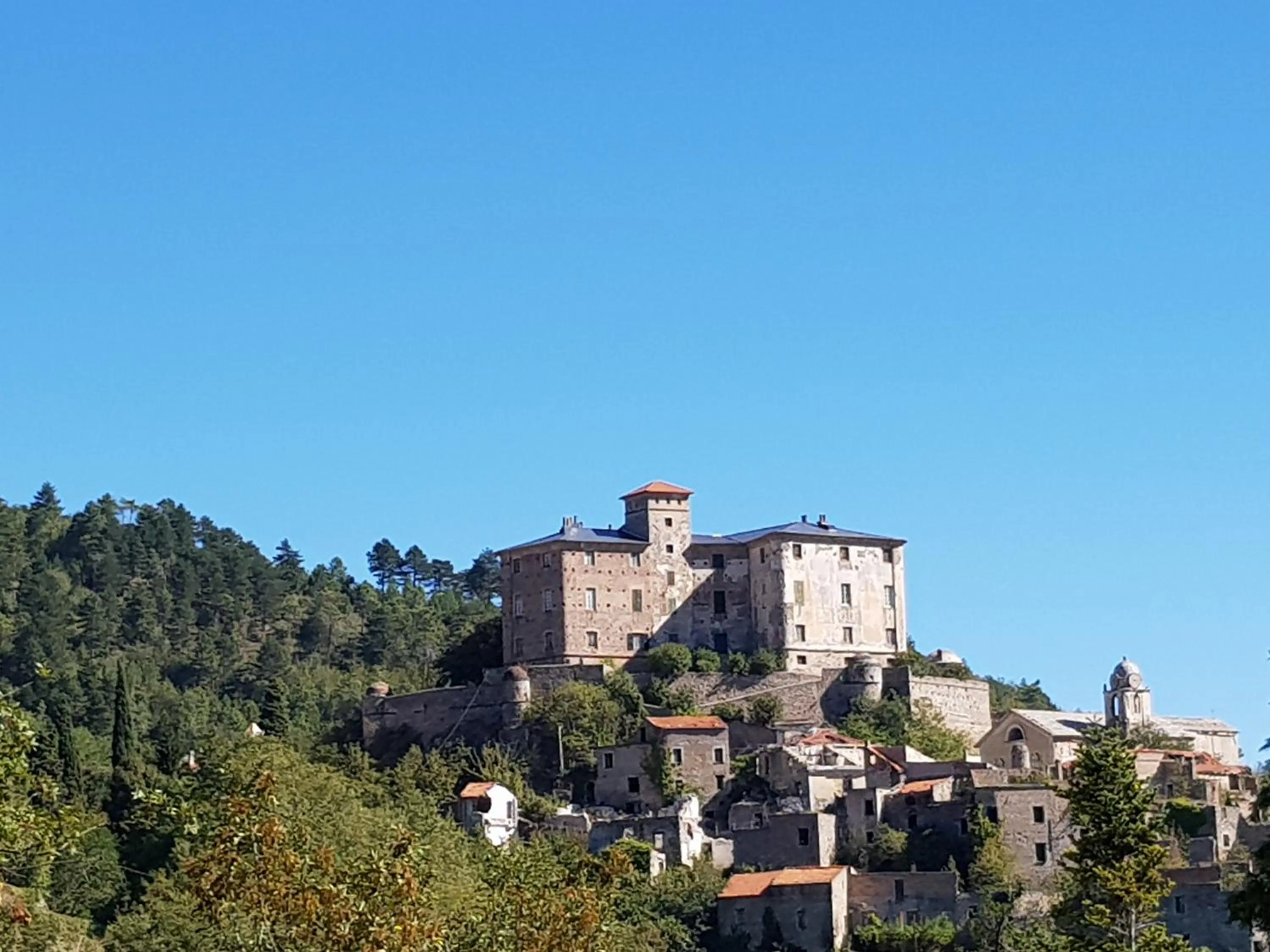 Property building in B&B Poggio di Balestrino