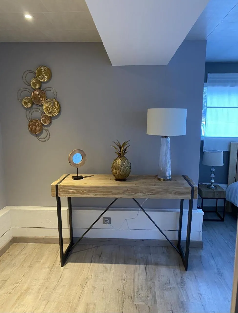 hair dresser in Au Gre Du Sud