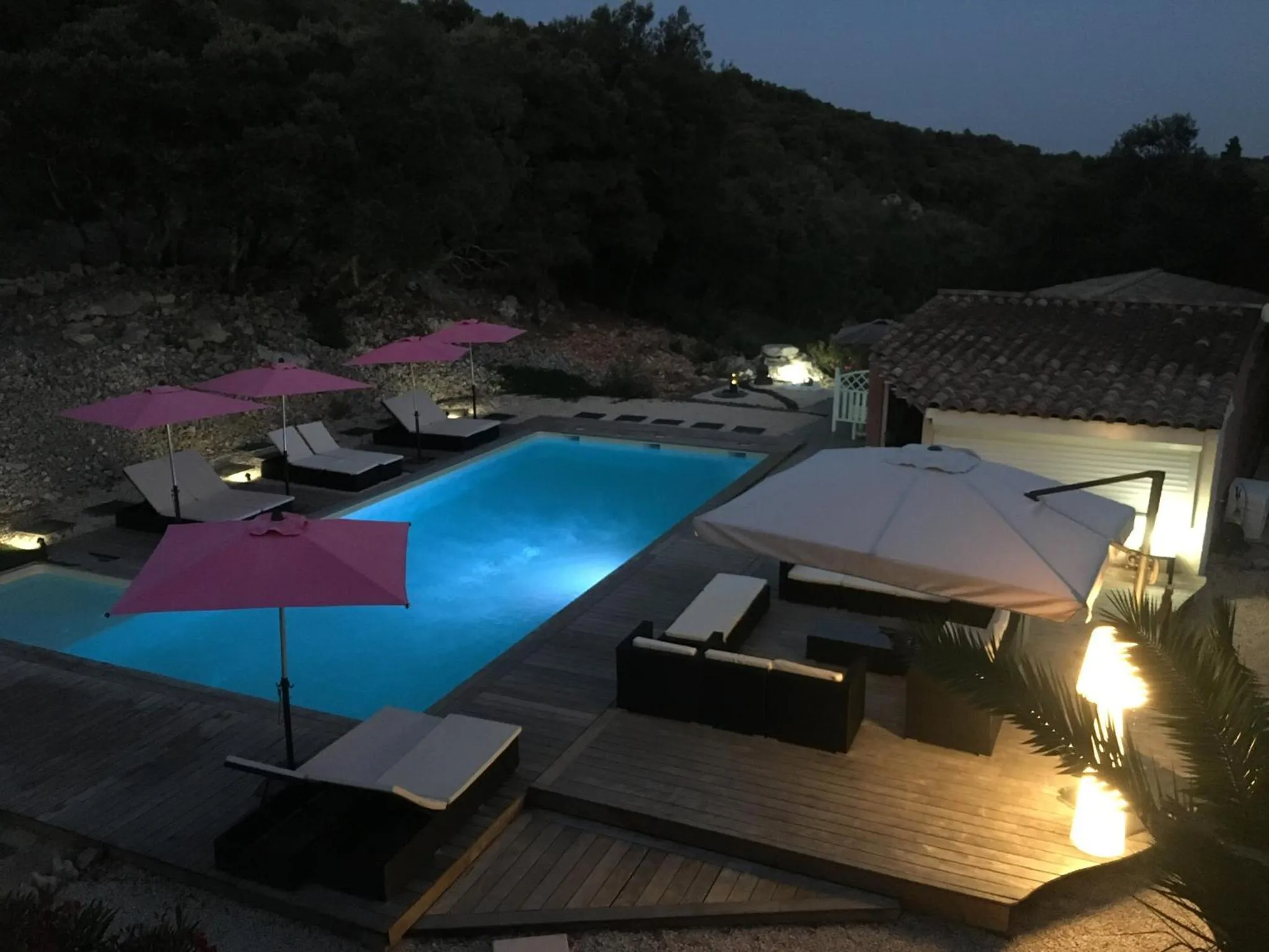 Property building in Au Gre Du Sud