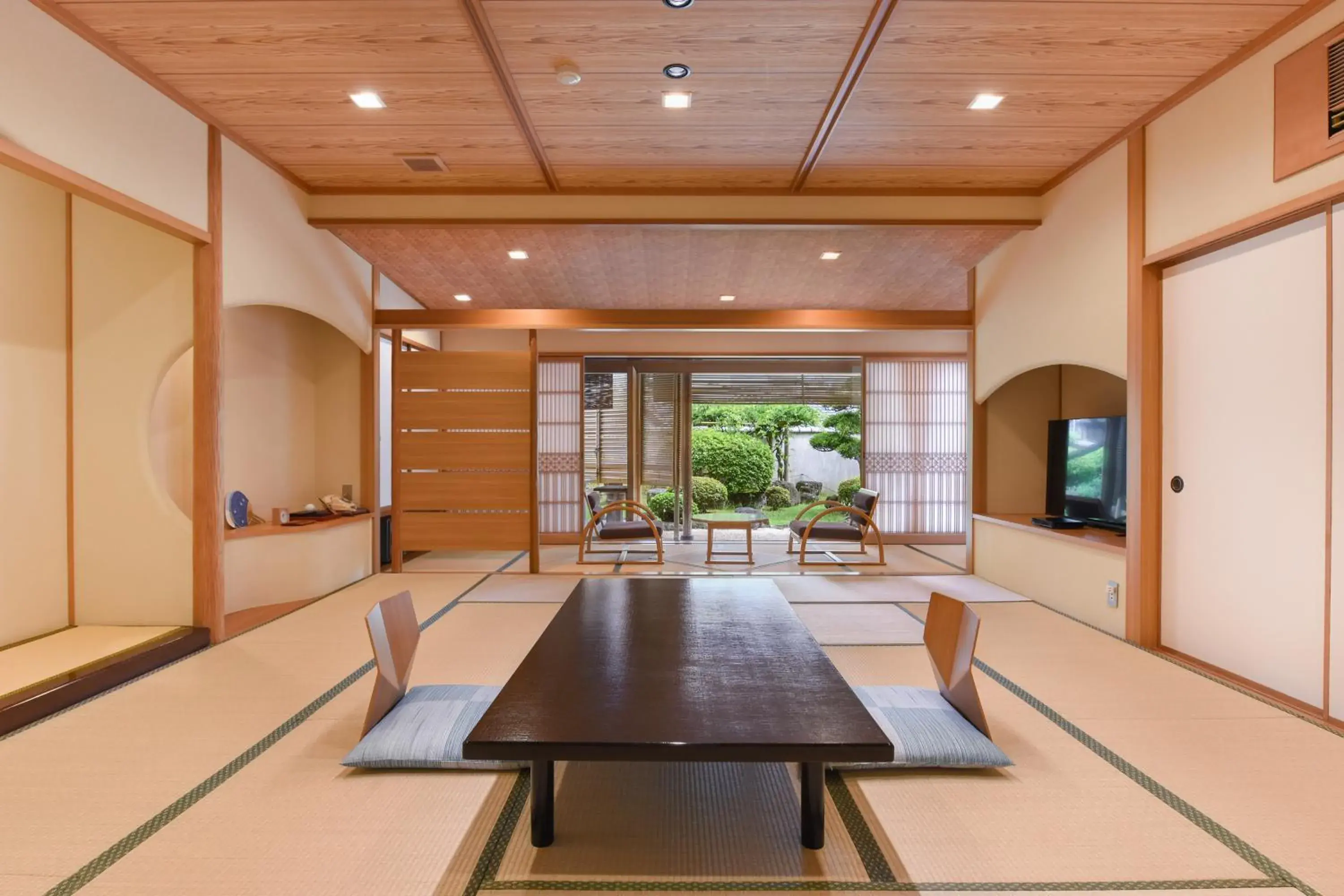 Photo of the whole room in Furuya Ryokan Photo of the whole room in Furuya Ryokan