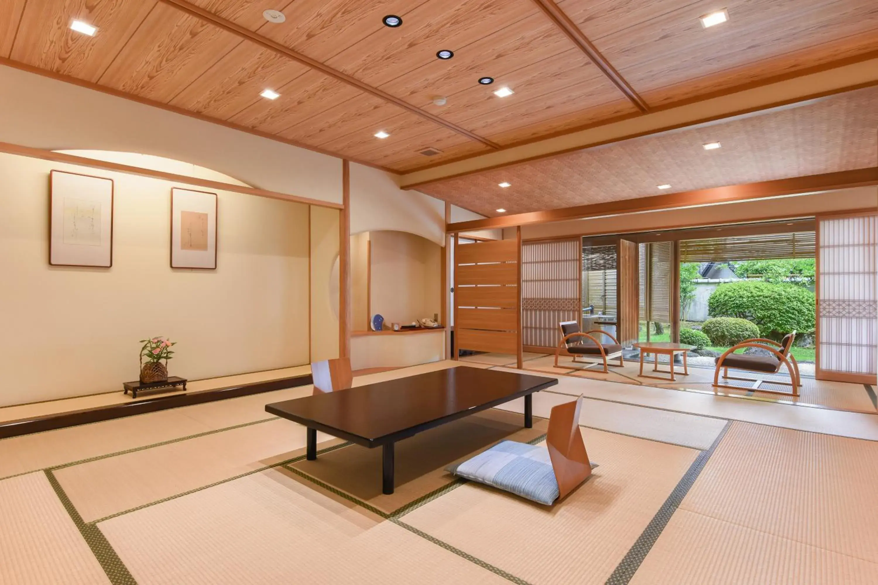 Photo of the whole room in Furuya Ryokan Photo of the whole room in Furuya Ryokan