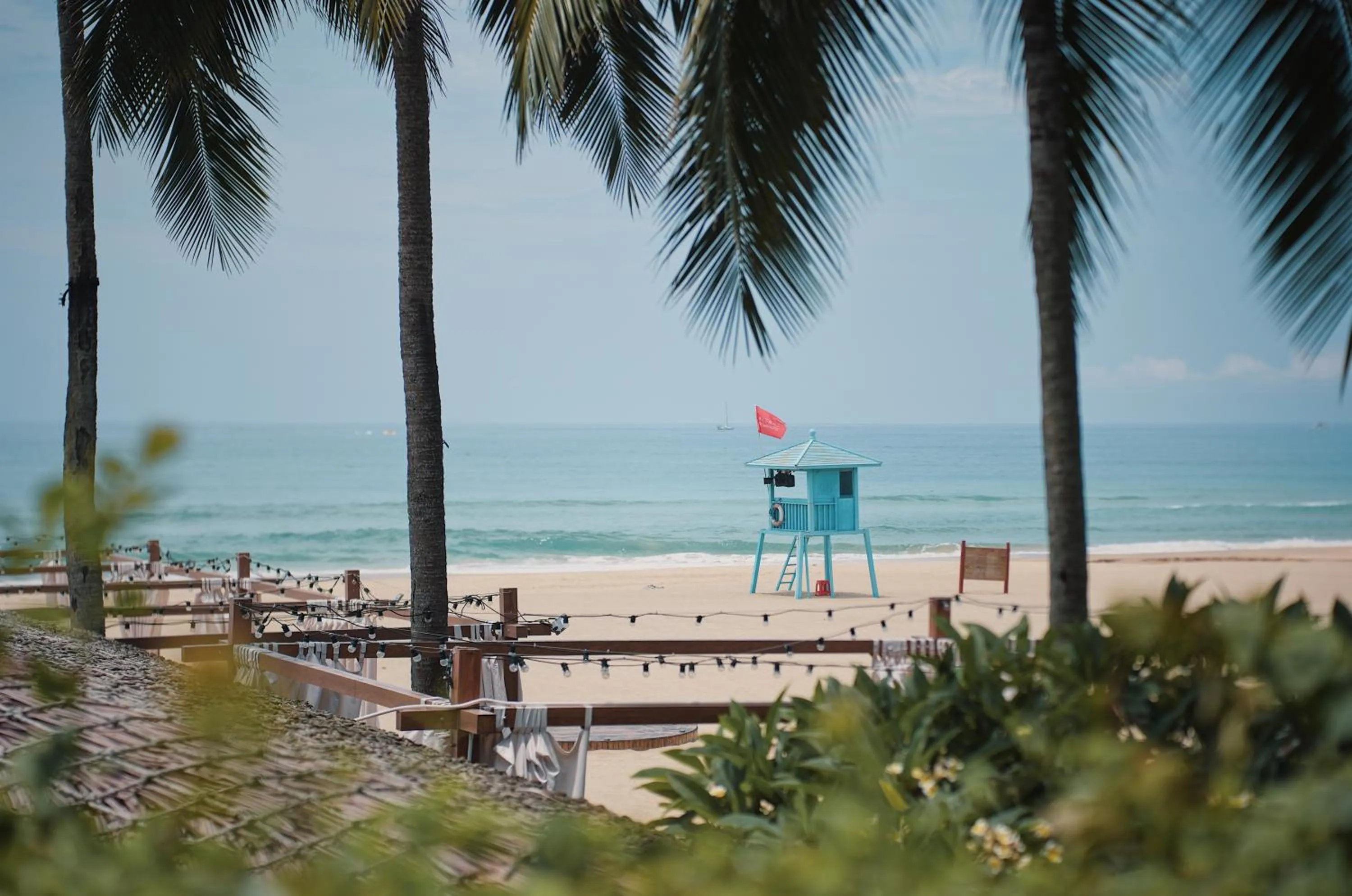 Beach in Le Méridien Shimei Bay Beach Resort & Spa