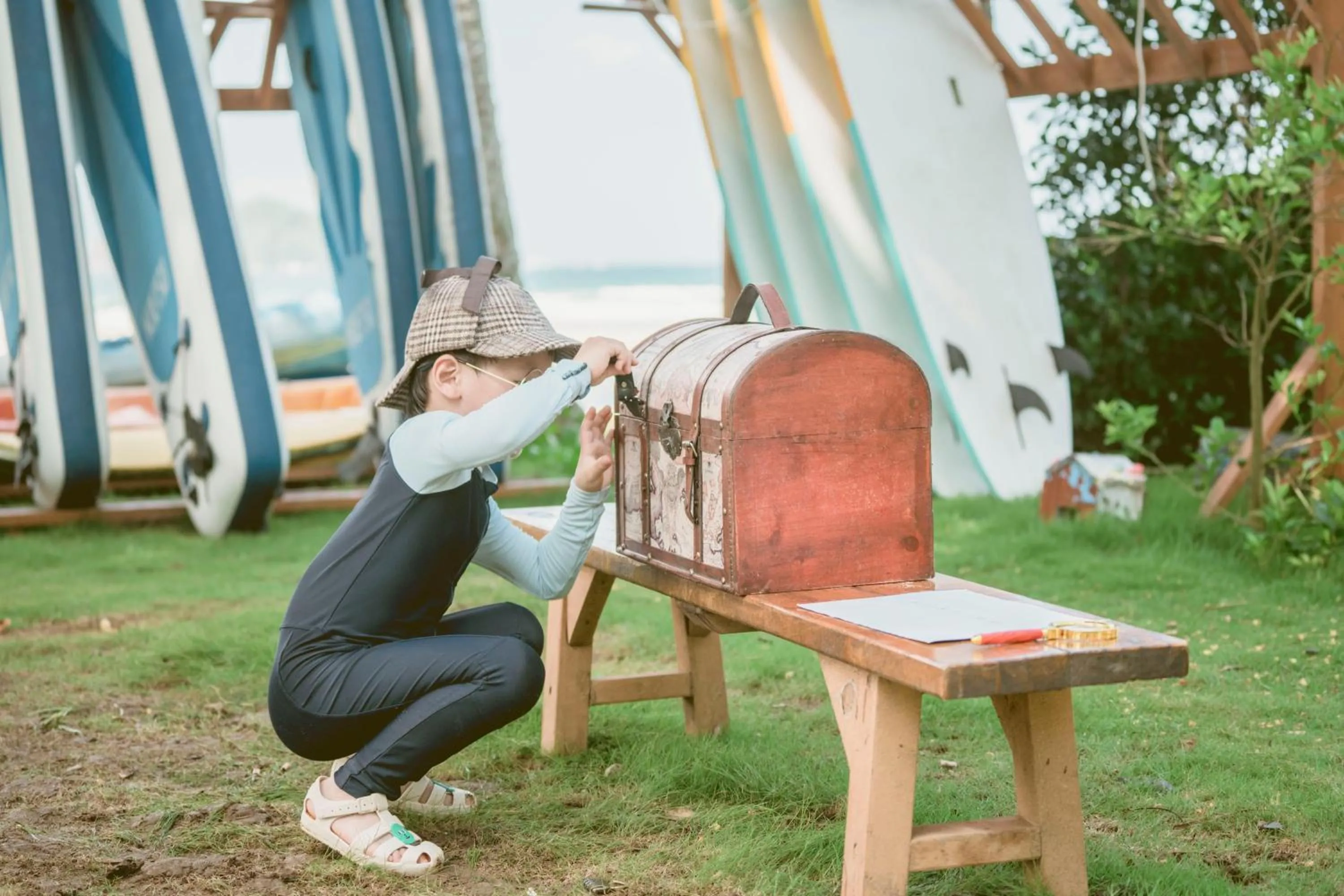 children in Le Méridien Shimei Bay Beach Resort & Spa