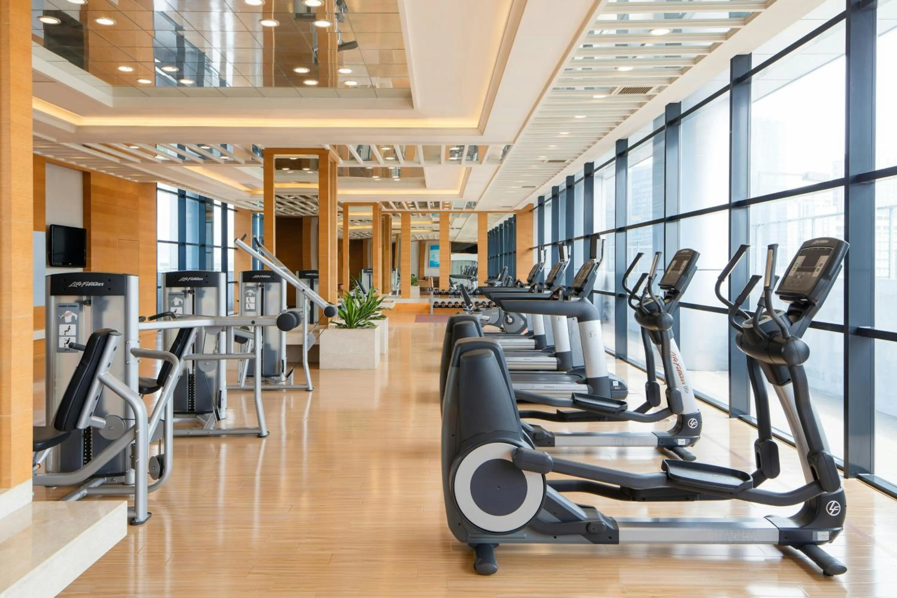Fitness centre/facilities in Sheraton Shunde Hotel