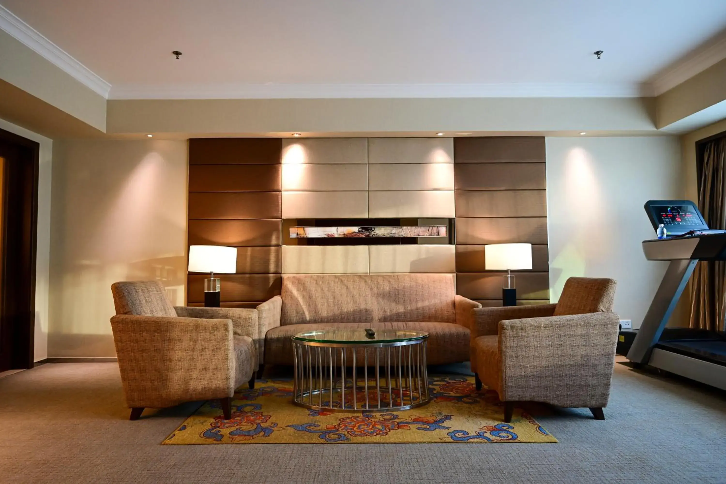 Deluxe Suite, Club lounge access, 1 Bedroom Suite, 1 King in Four Points By Sheraton Beijing, Haidian Deluxe Suite, Club lounge access, 1 Bedroom Suite, 1 King in Four Points By Sheraton Beijing, Haidian