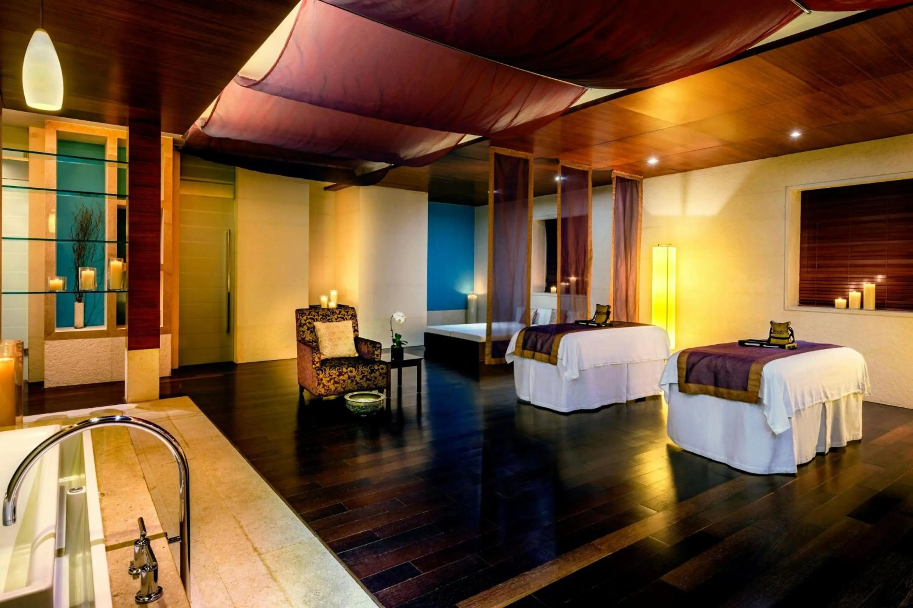 Spa and wellness centre/facilities, Bed in The Westin Beijing Chaoyang