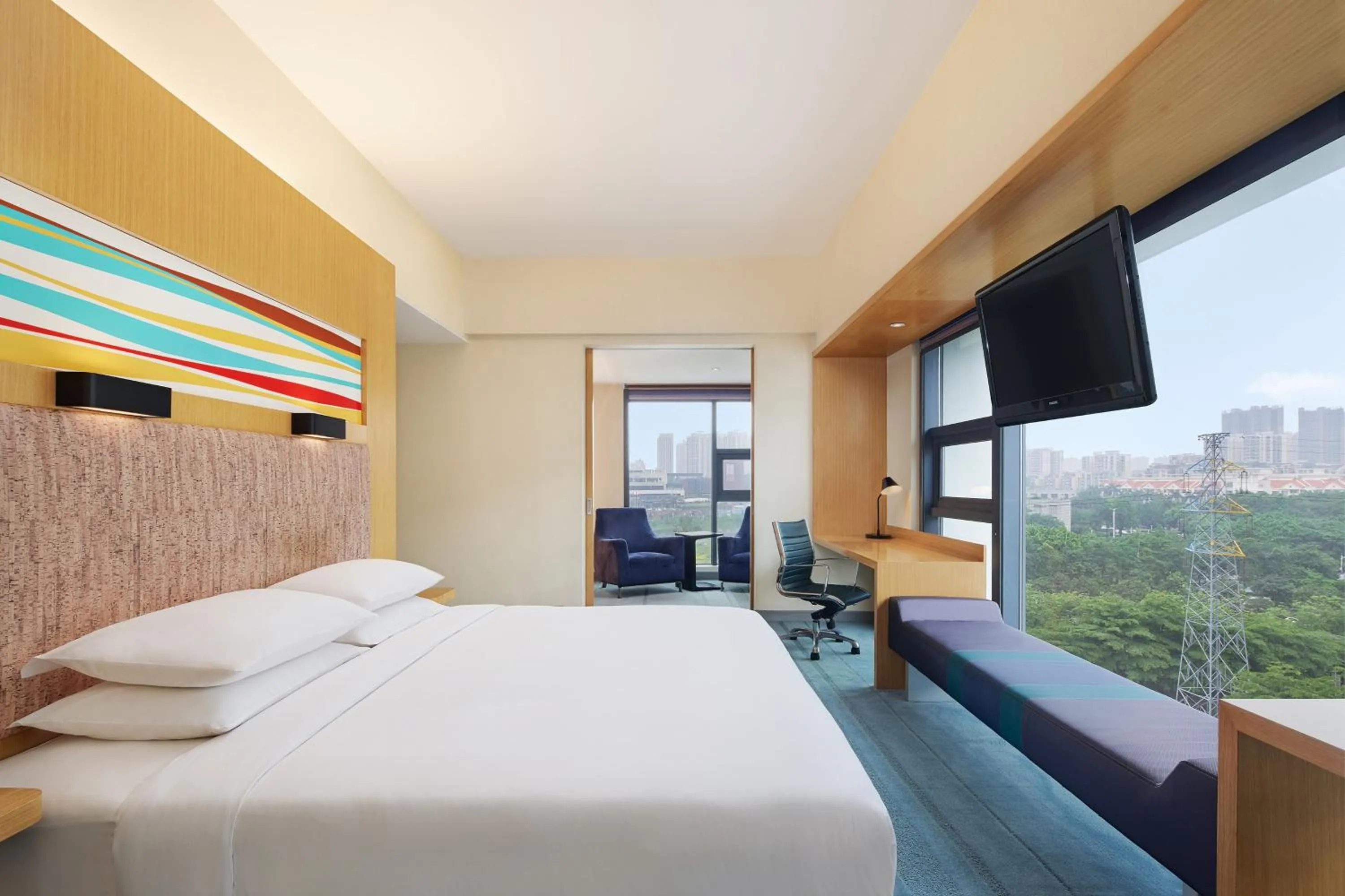 Photo of the whole room, Bed in Aloft Nanhai, Foshan