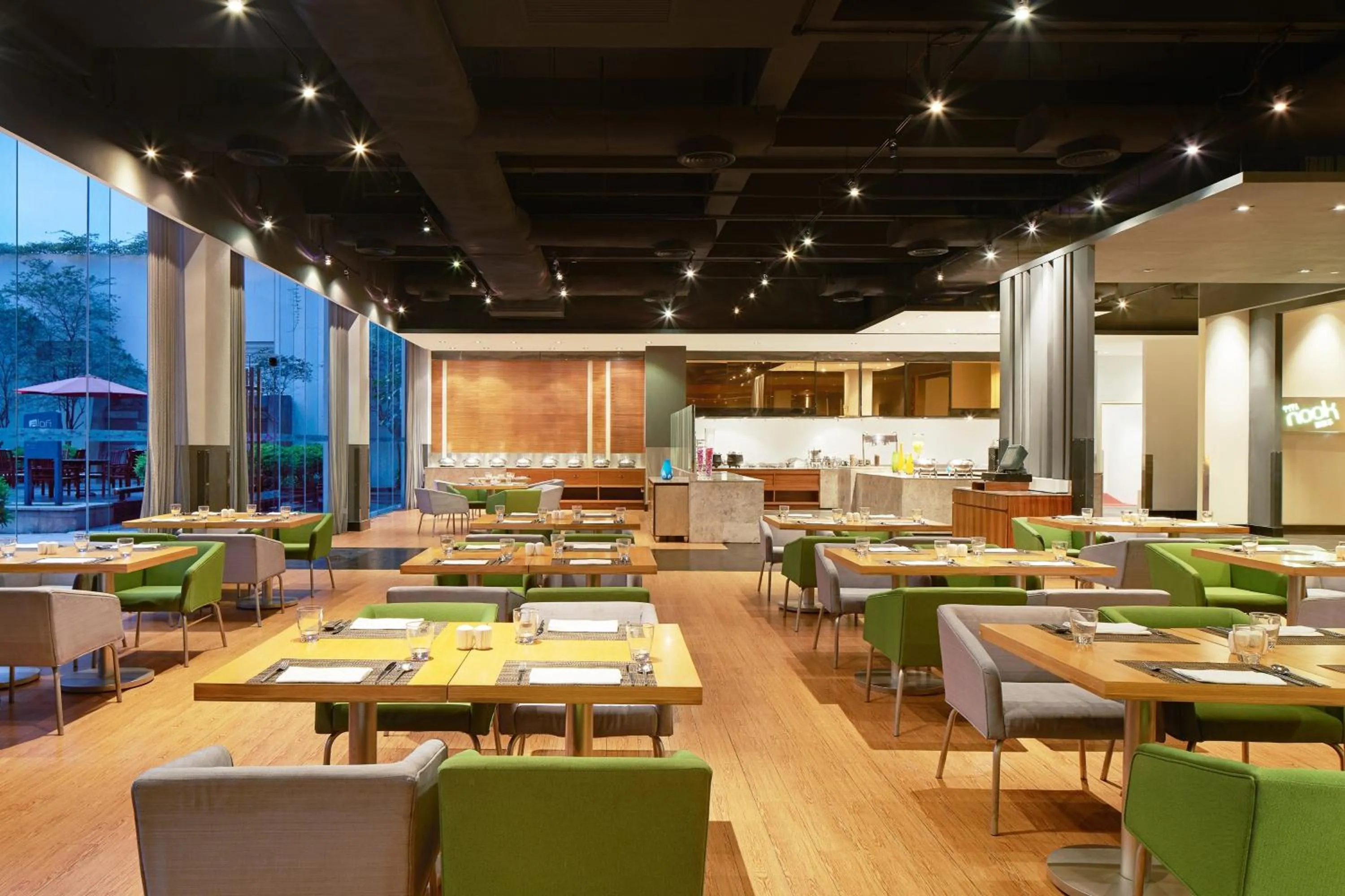 Restaurant/places to eat in Aloft Nanhai, Foshan