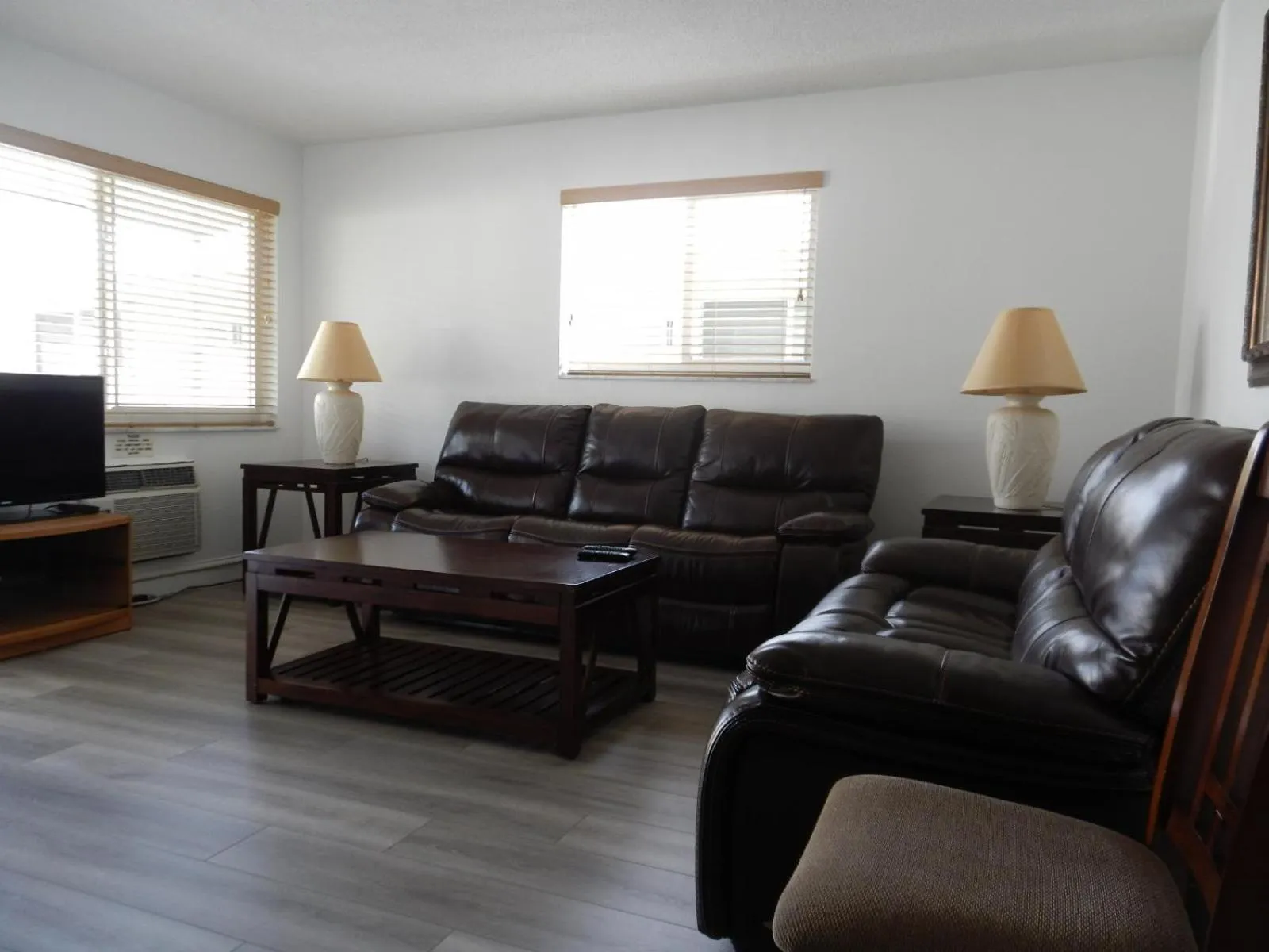 Shell Motel Hollywood