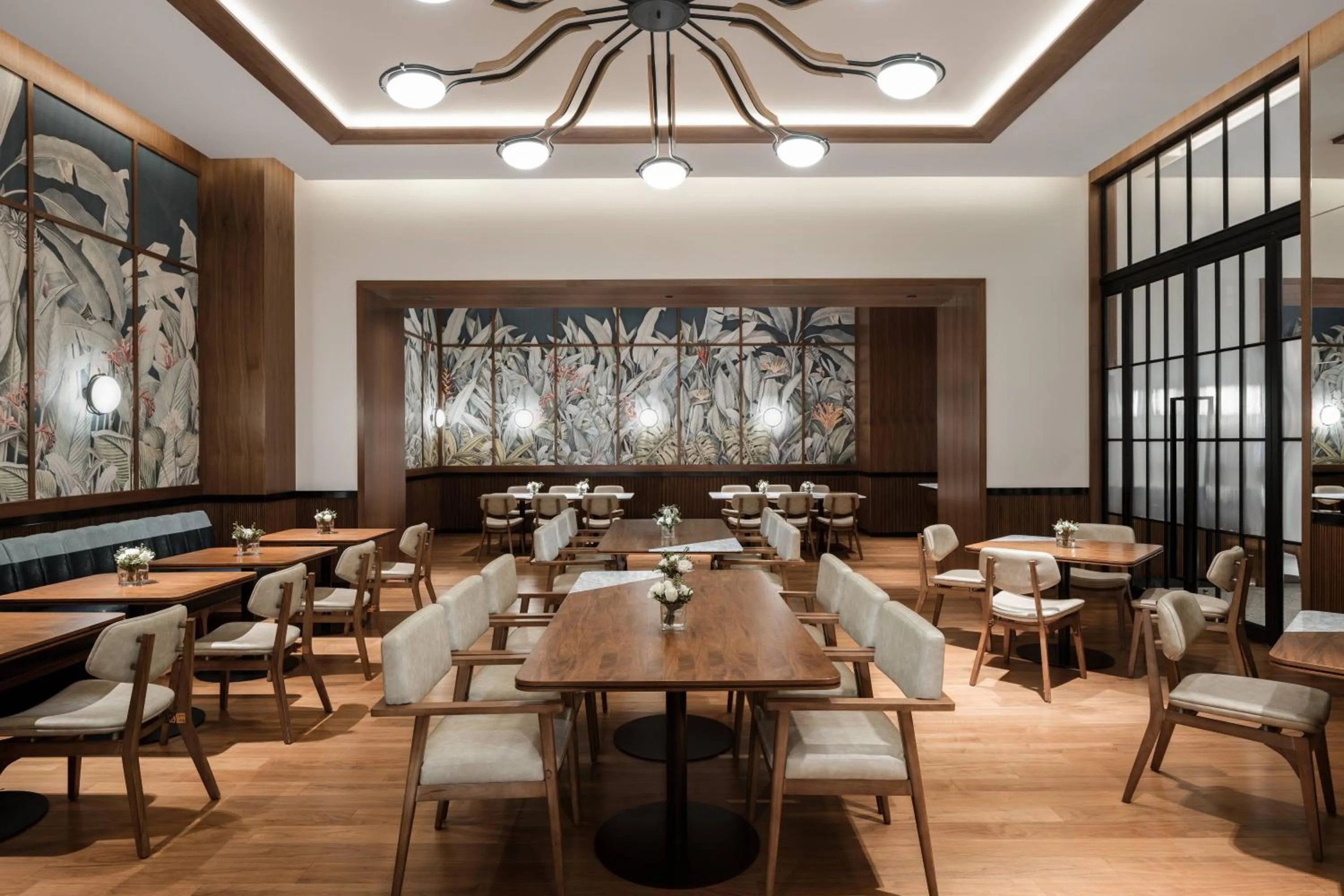 Restaurant/places to eat in The Westin Beijing Financial Street