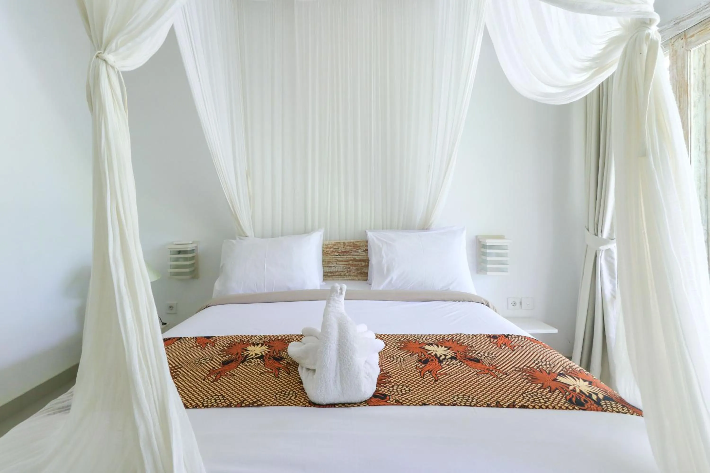 Bed in Angels Bungalow Nusa Penida