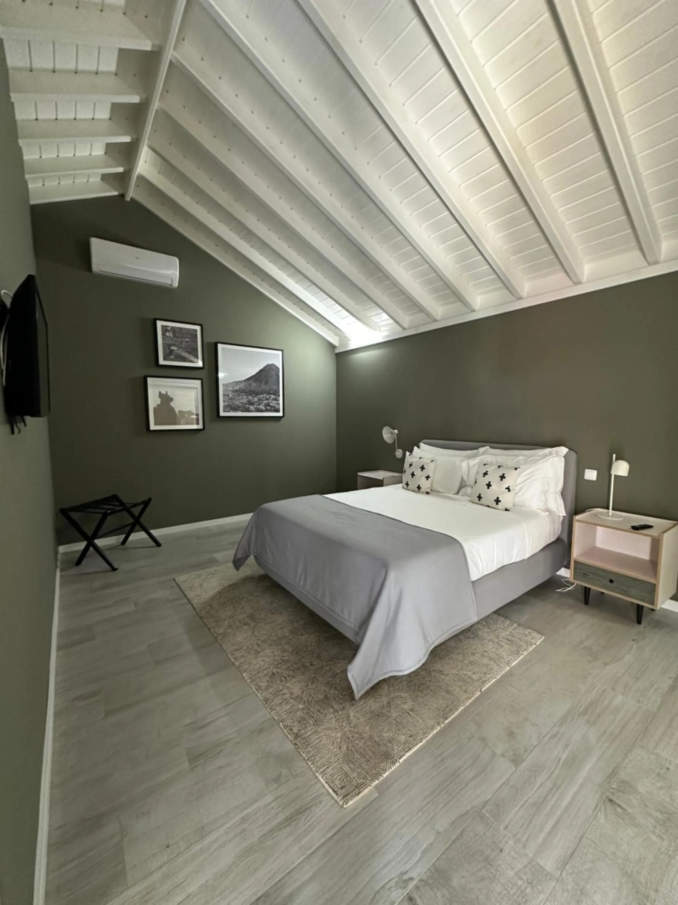 Apartment with Mountain View (Room adapted for disabled guests)  in Vinhas do Calhau