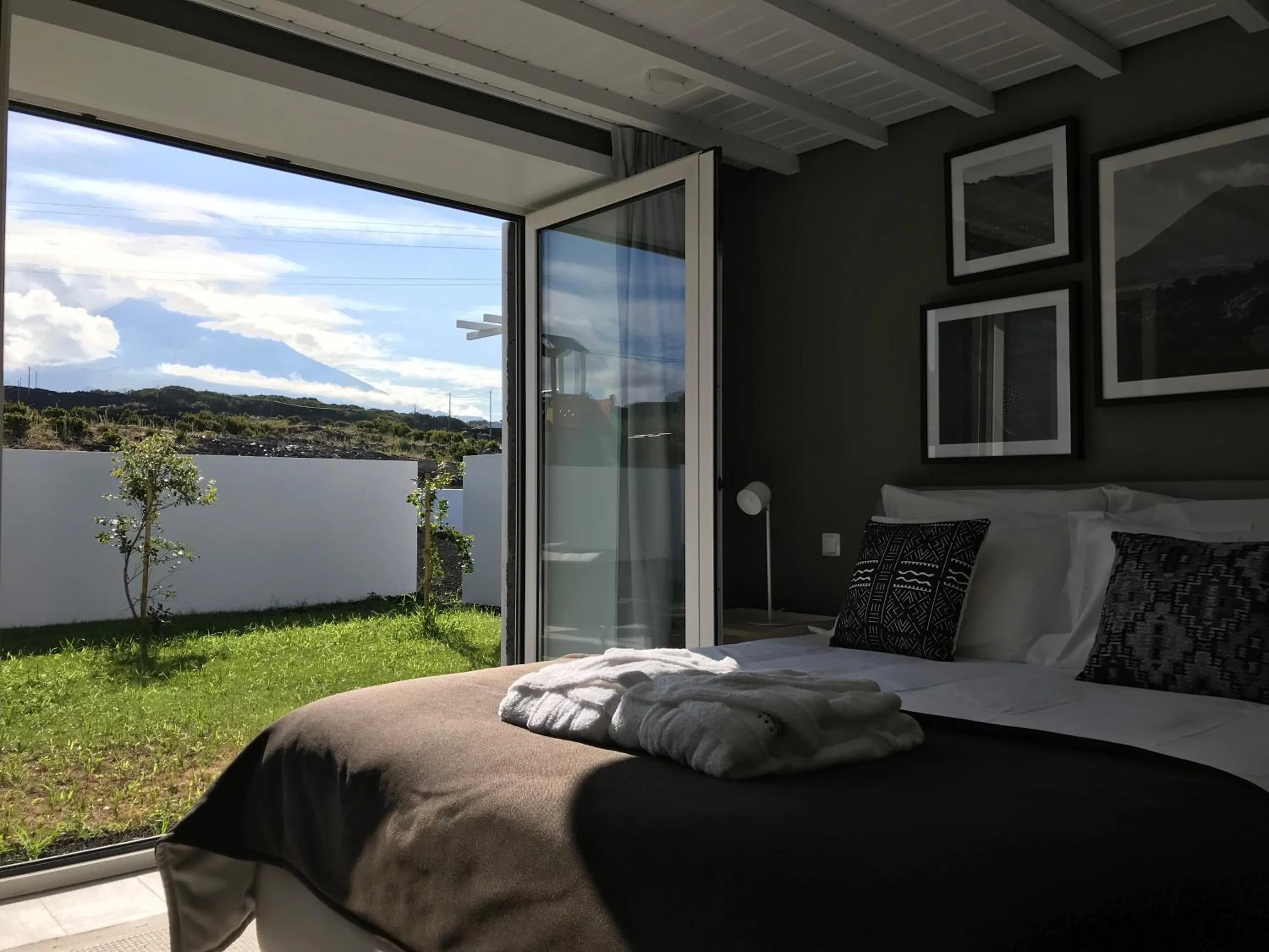 Day, Bed in Vinhas do Calhau