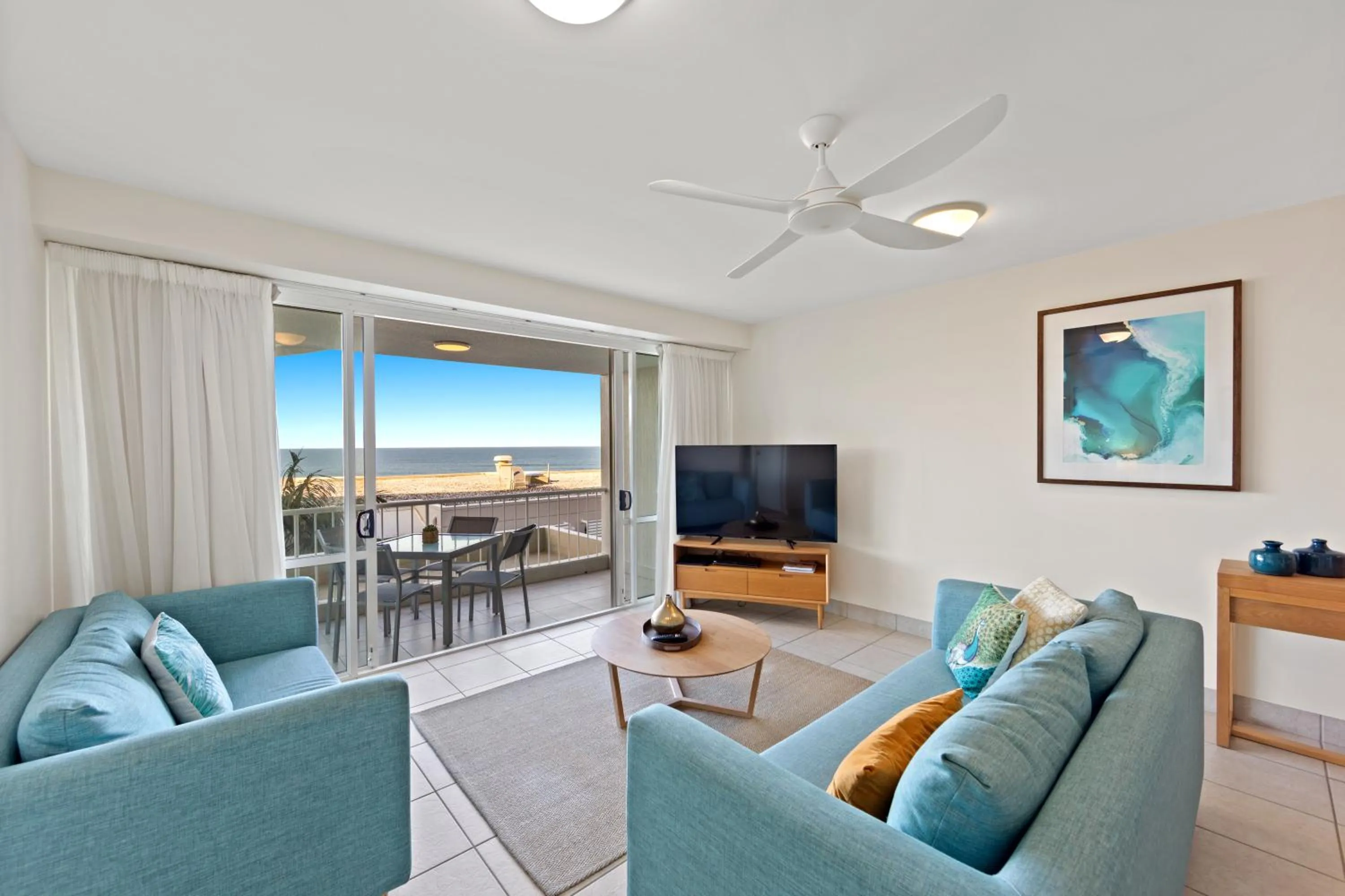 La Mer Sunshine Beachfront