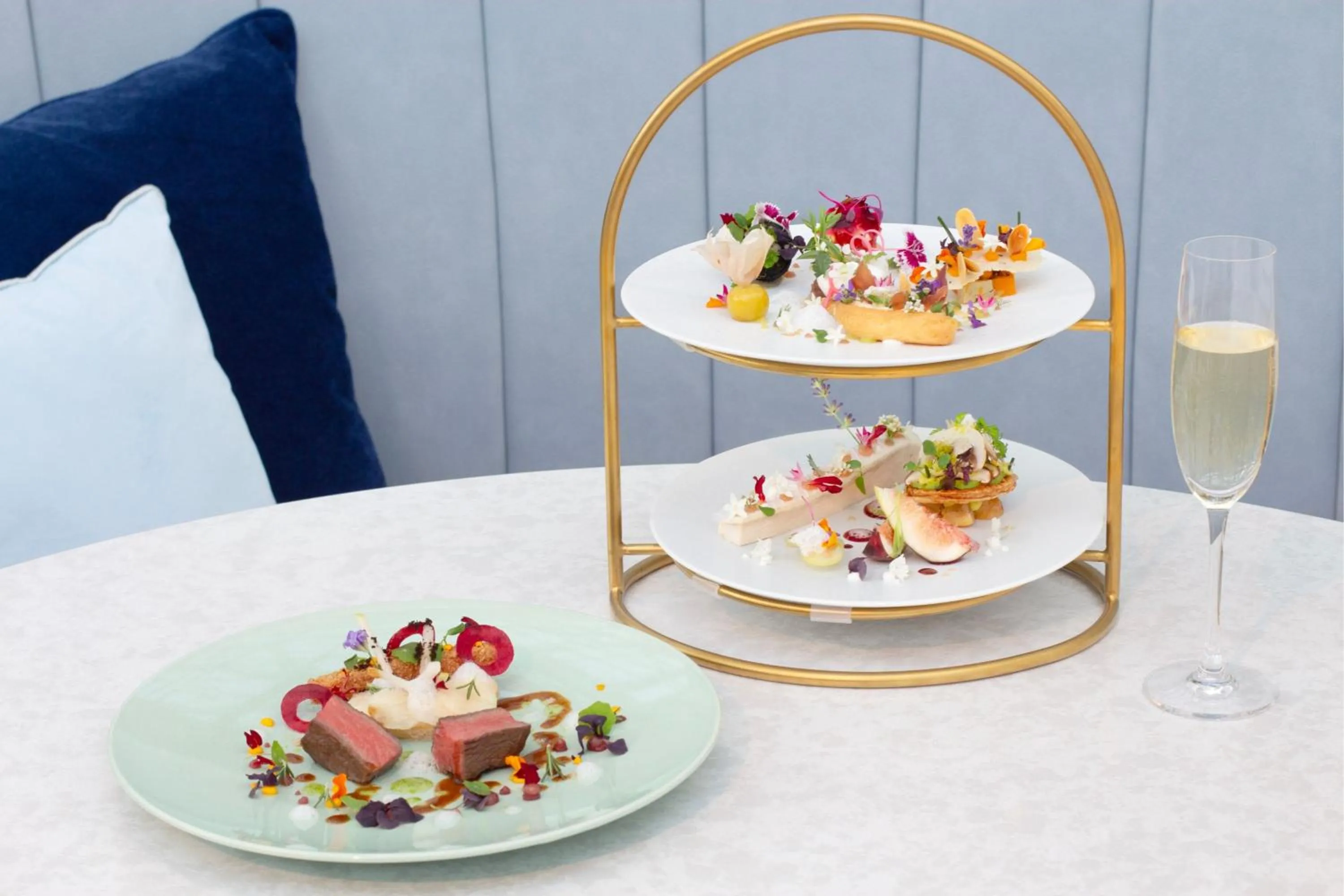 Restaurant/places to eat in The Westin Osaka