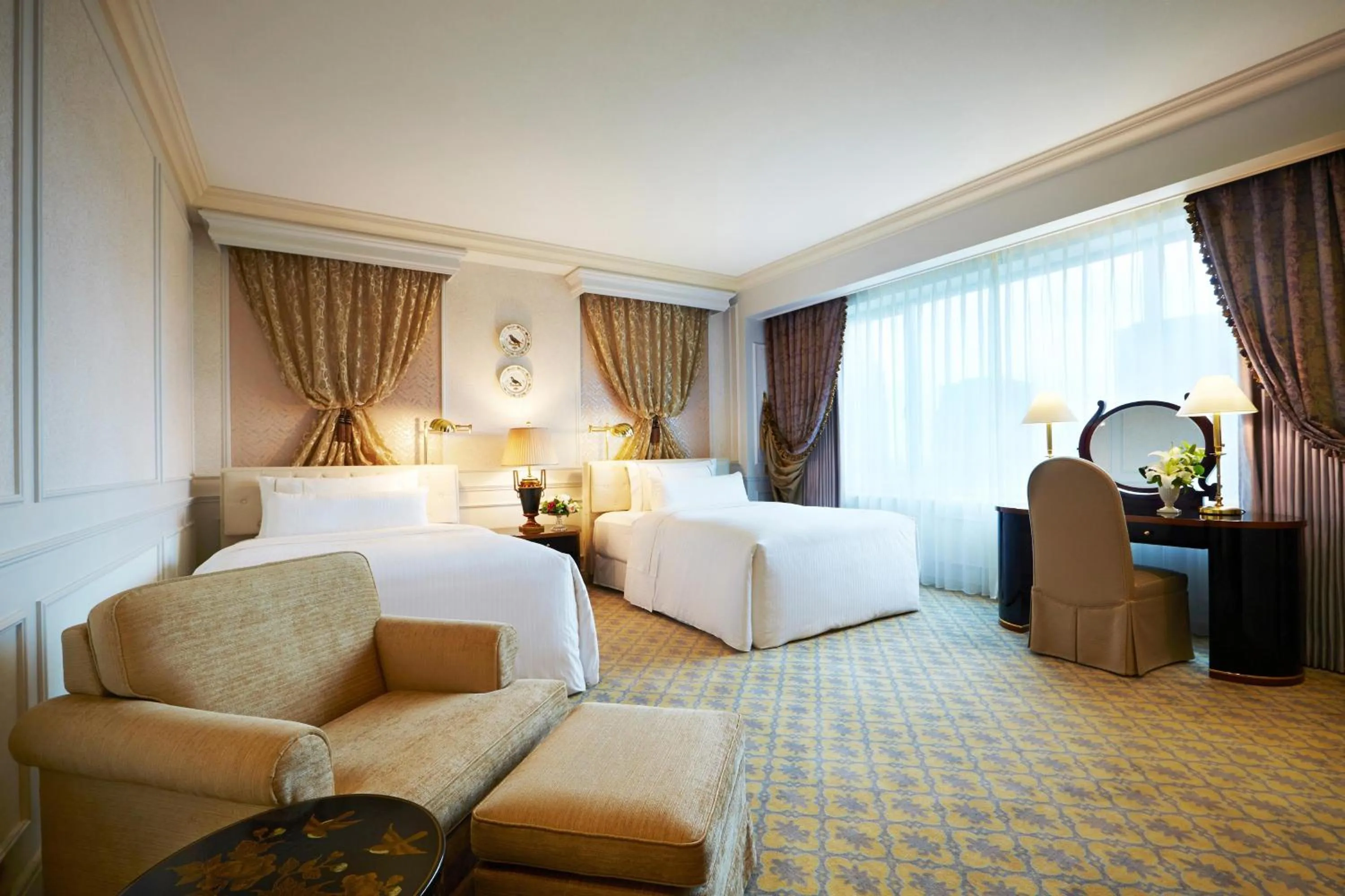 Bedroom, Bed in The Westin Osaka