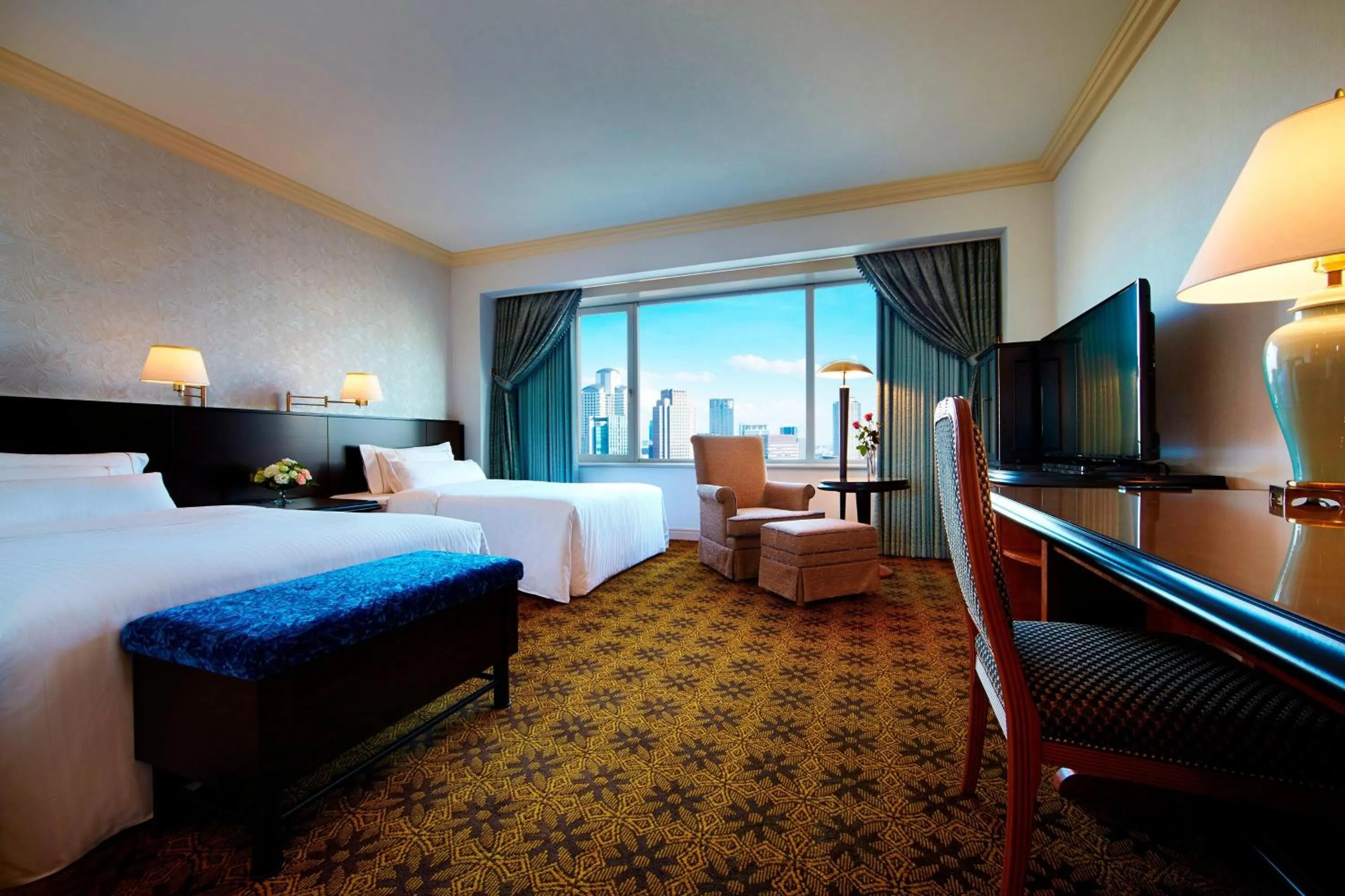 Photo of the whole room, Bed in The Westin Osaka