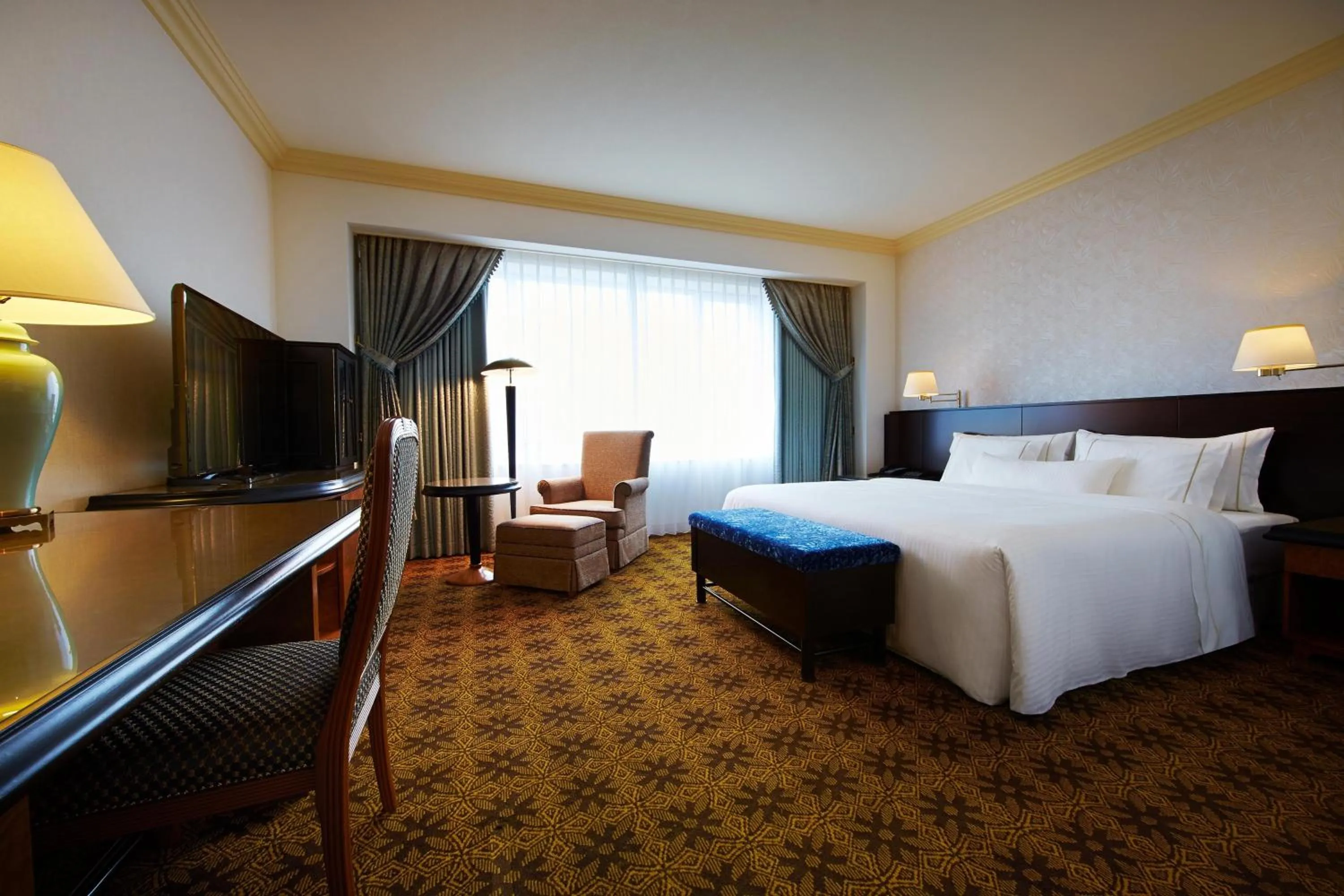 Bedroom, Bed in The Westin Osaka