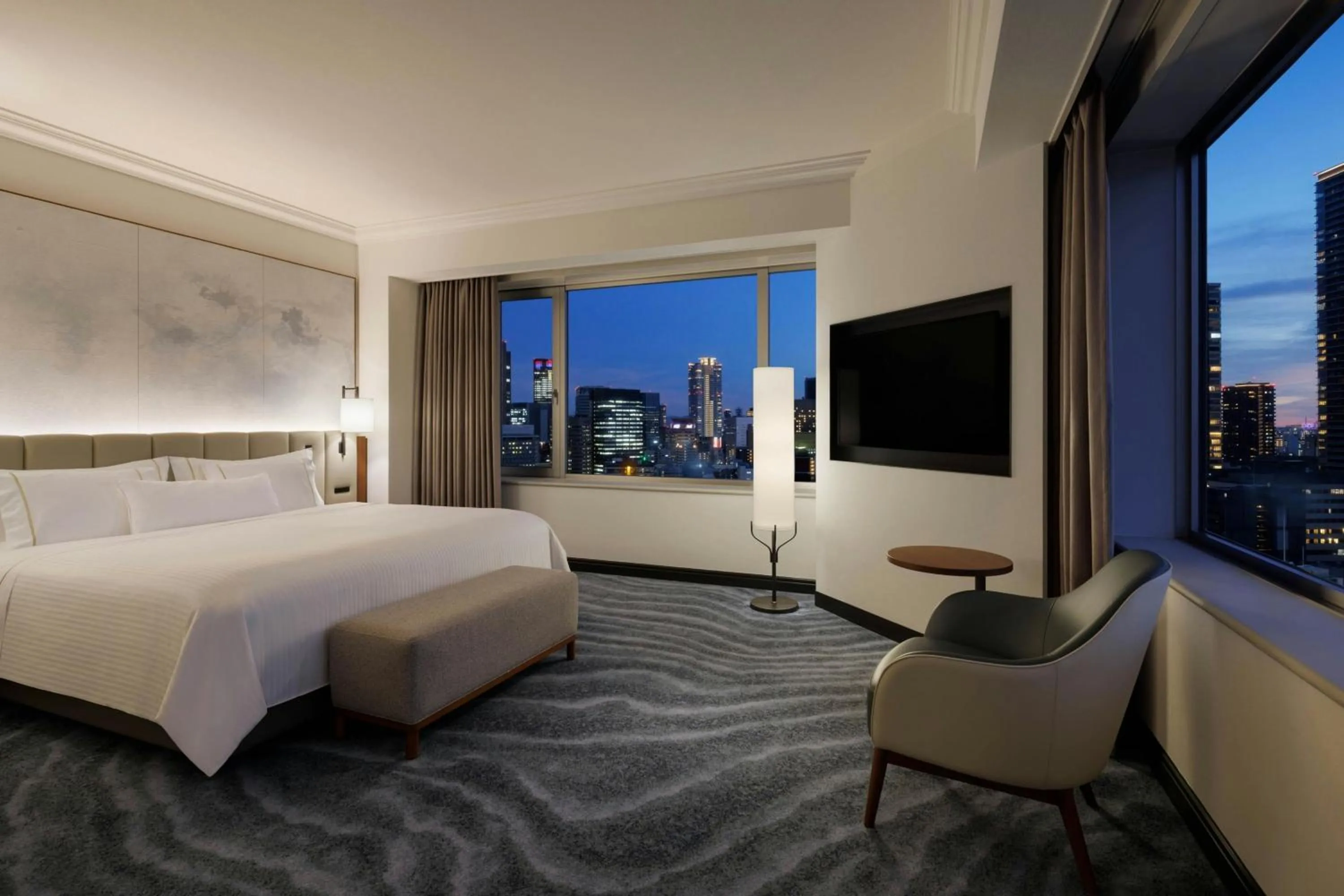 Photo of the whole room, Bed in The Westin Osaka