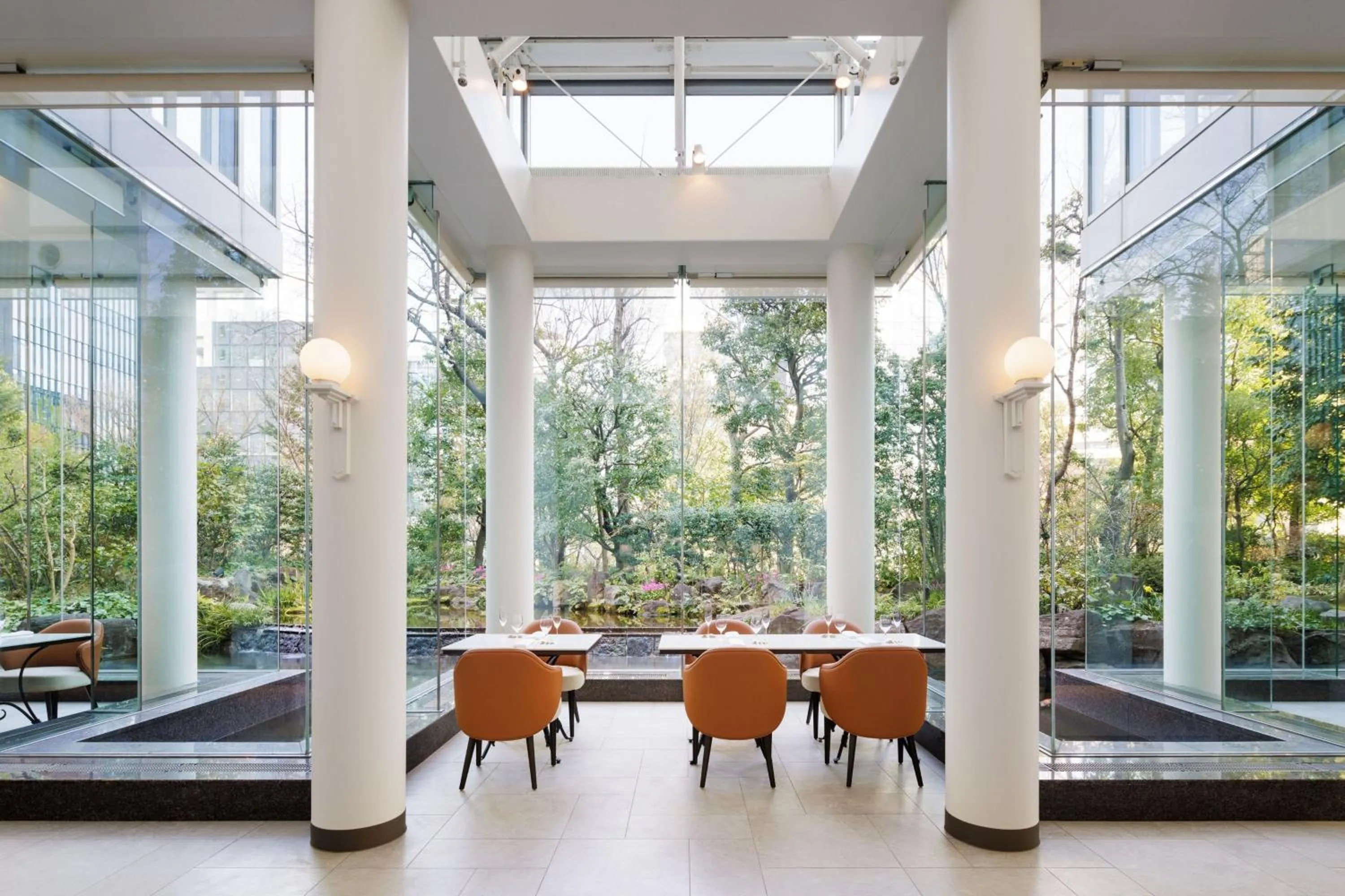 Restaurant/places to eat in The Westin Osaka