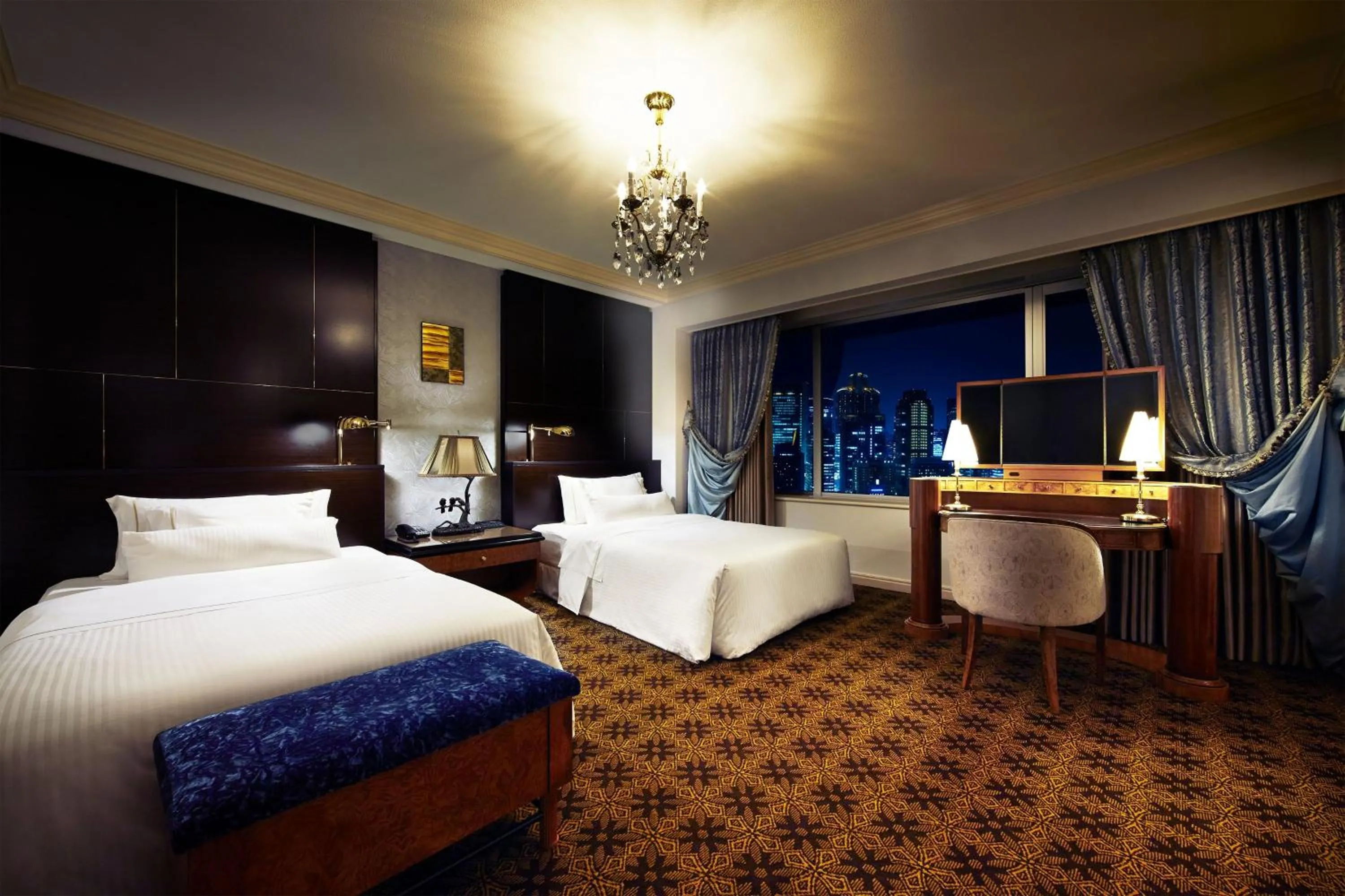 Bedroom, Bed in The Westin Osaka