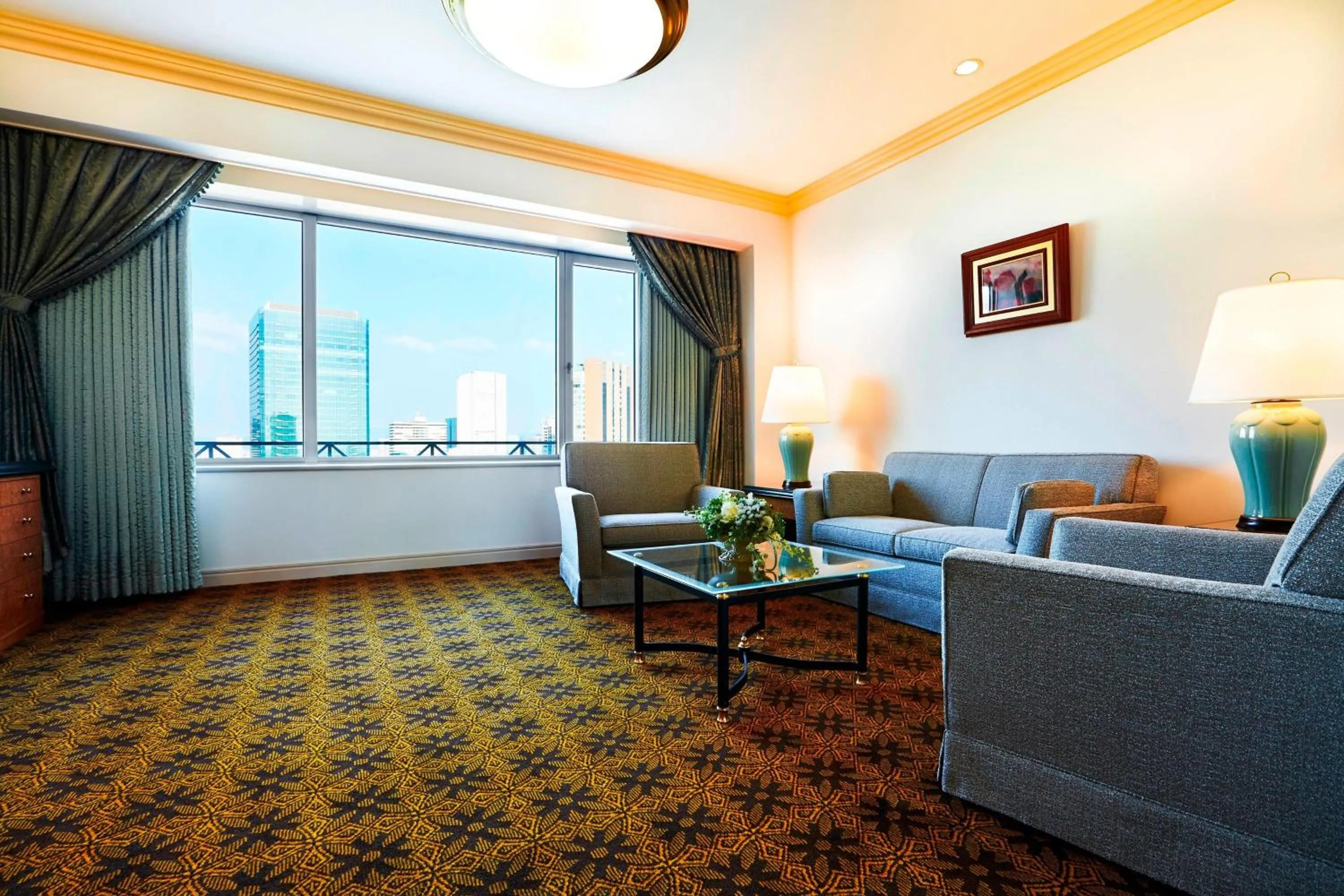 Living room in The Westin Osaka