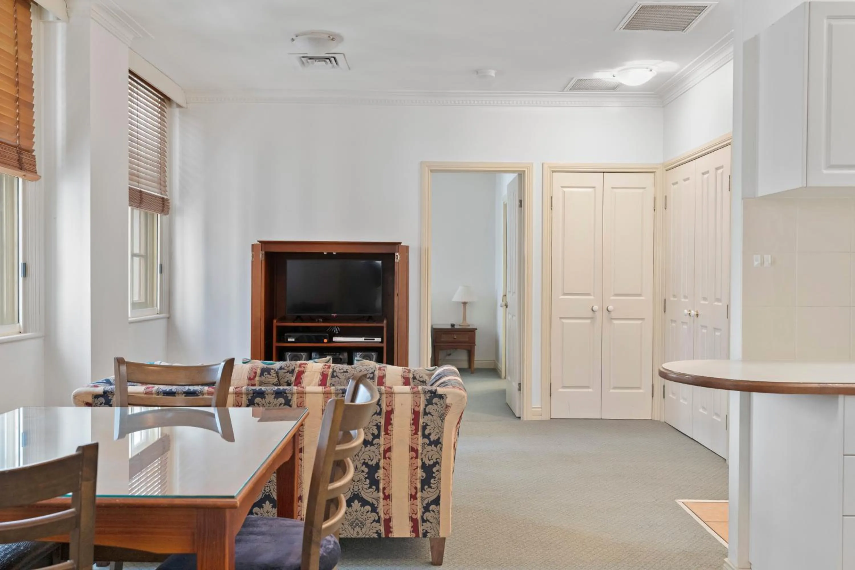 TV and multimedia in Rothbury Hotel