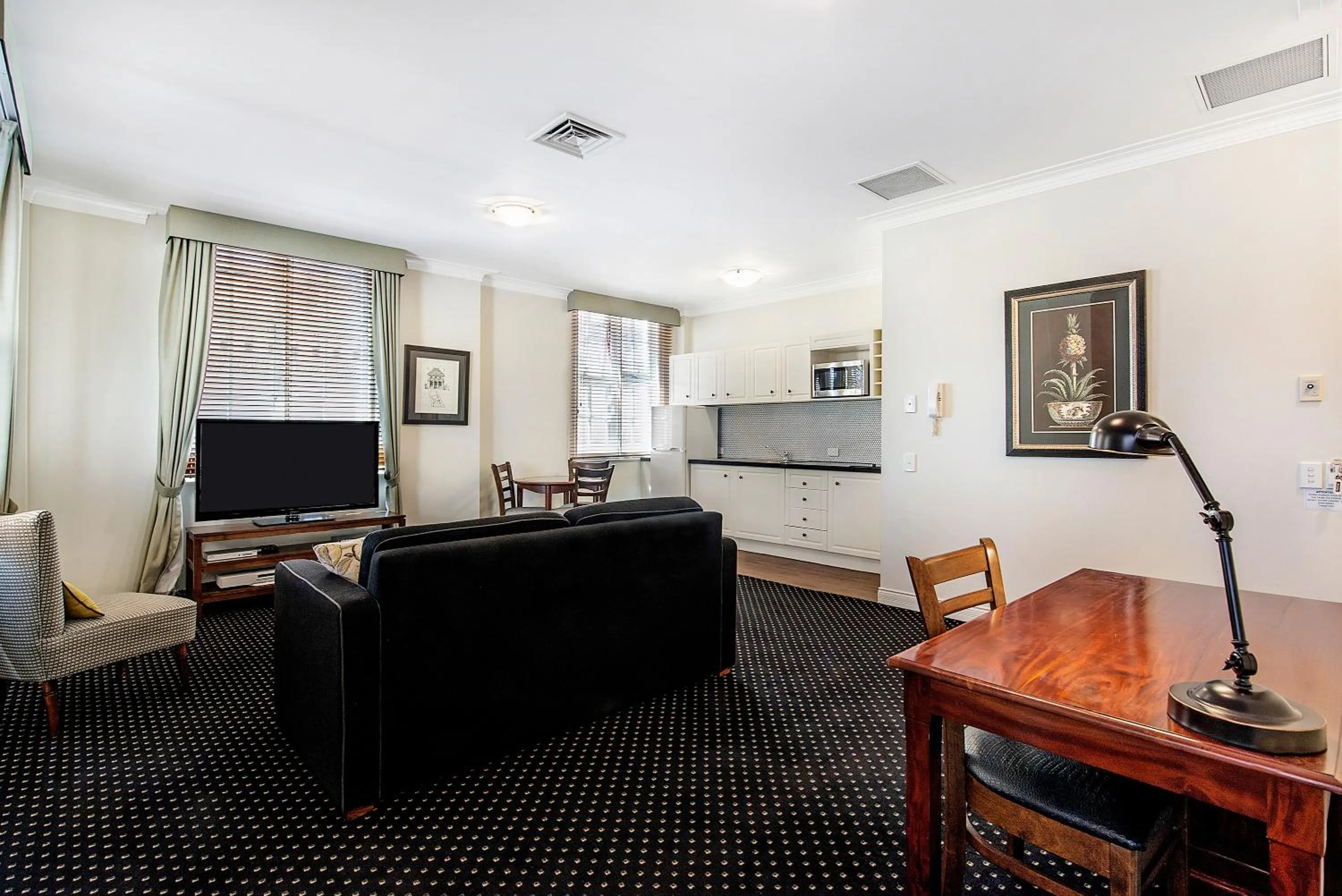 Living room in Rothbury Hotel