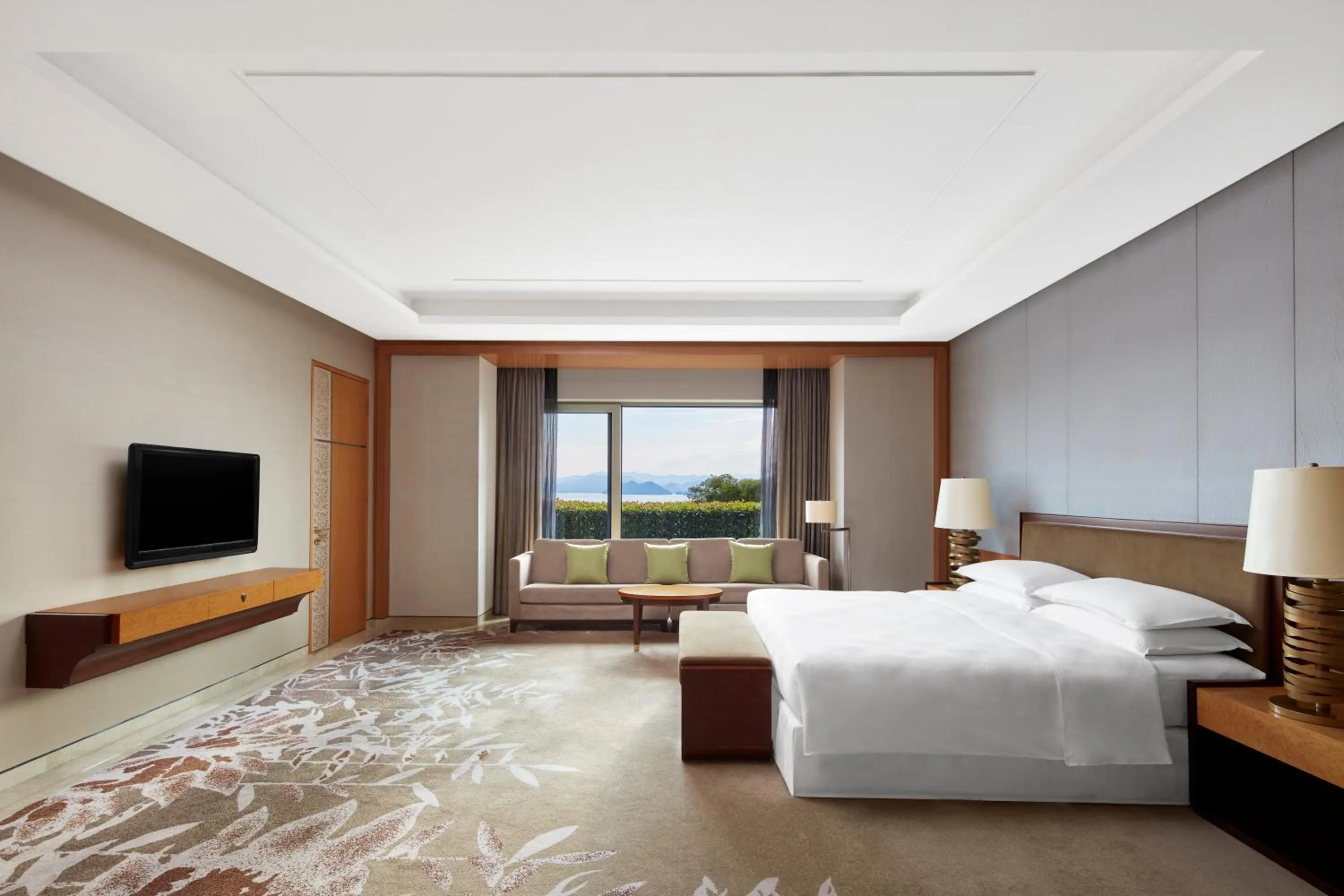 Property building, Bed in Sheraton Qiandao Lake Resort