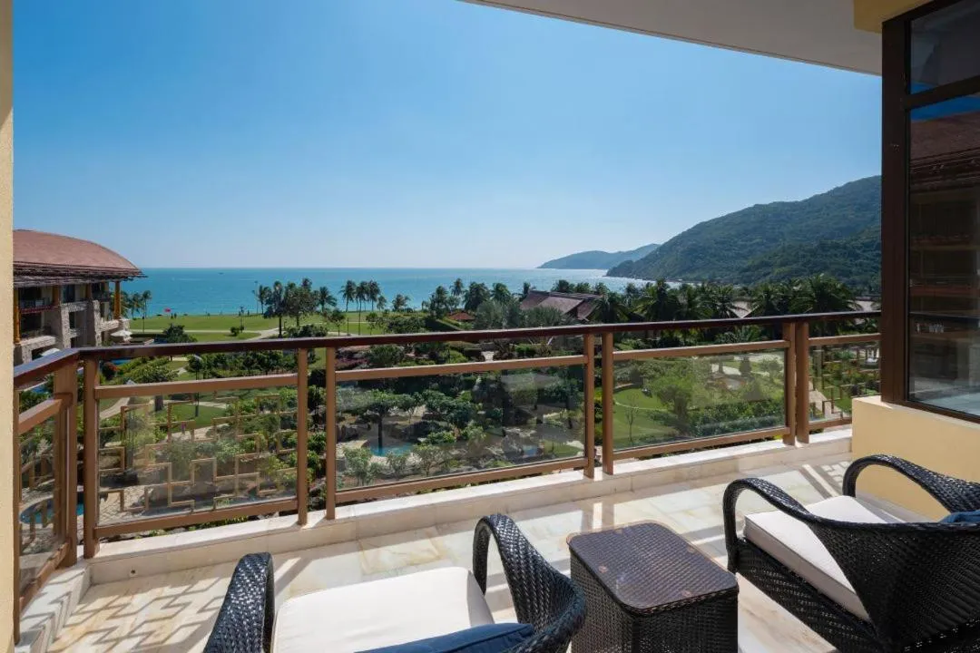 The St. Regis Sanya Yalong Bay Resort