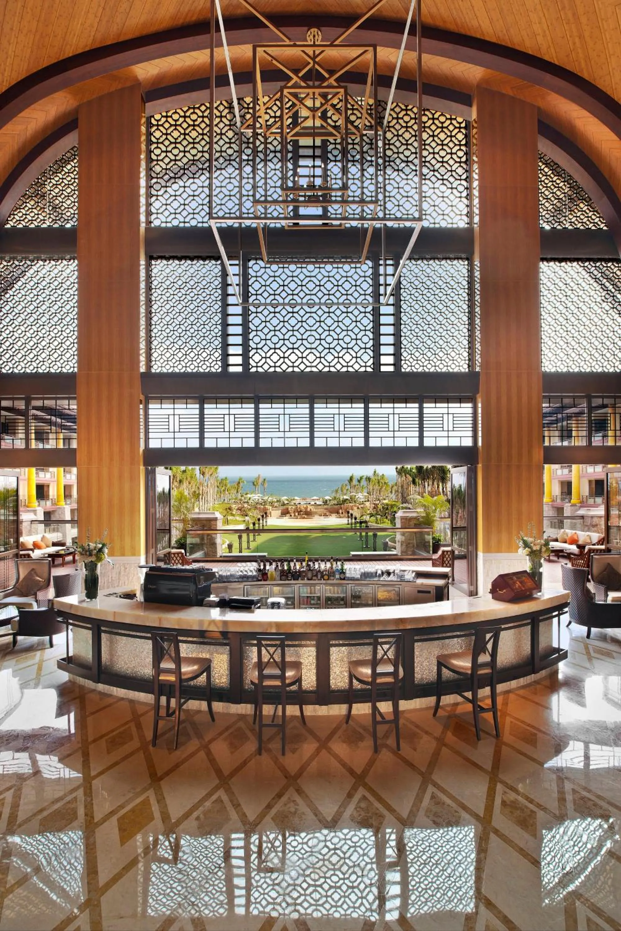 Restaurant/places to eat in The St. Regis Sanya Yalong Bay Resort