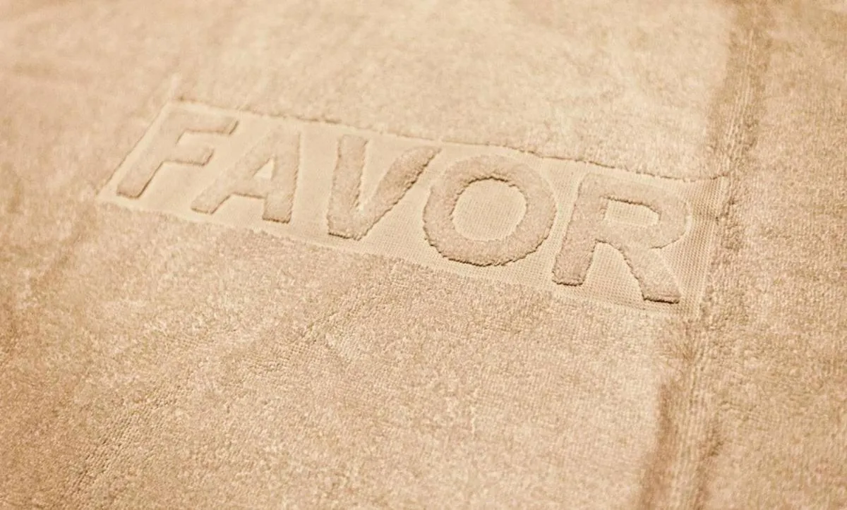 Bathroom in Hotel Favor