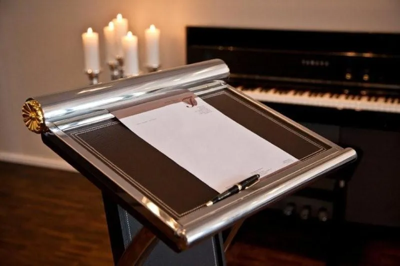 Restaurant/places to eat in Hotel Favor