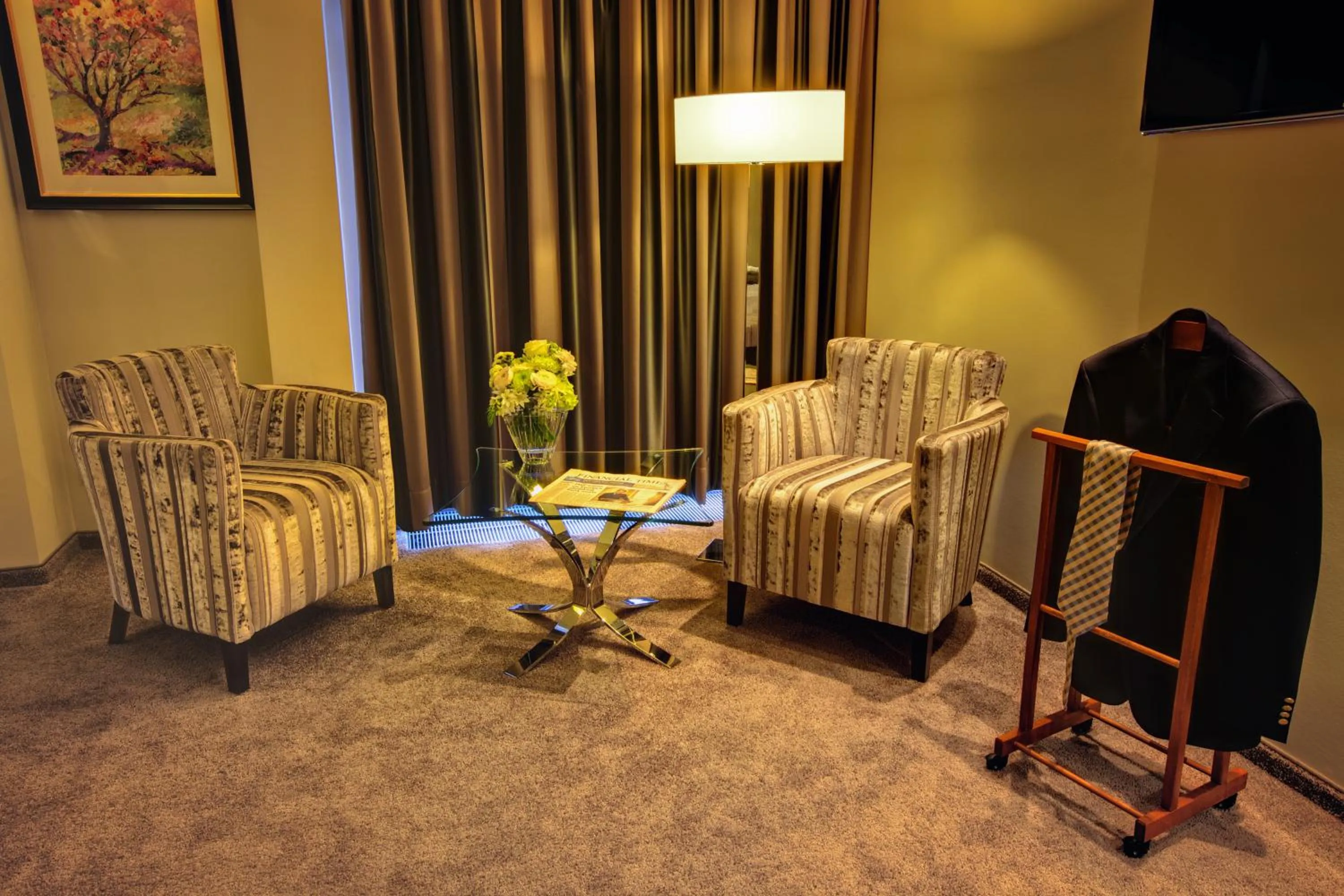 Seating area in Hotel Favor