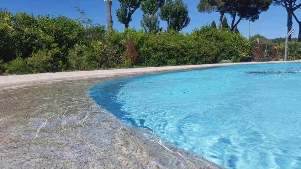 Swimming pool in La Fattoria di Tirrenia